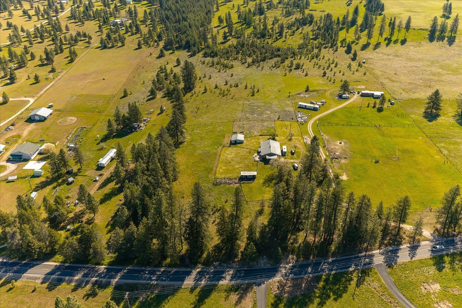 32604 N Elk Chattaroy Rd - Photo 43