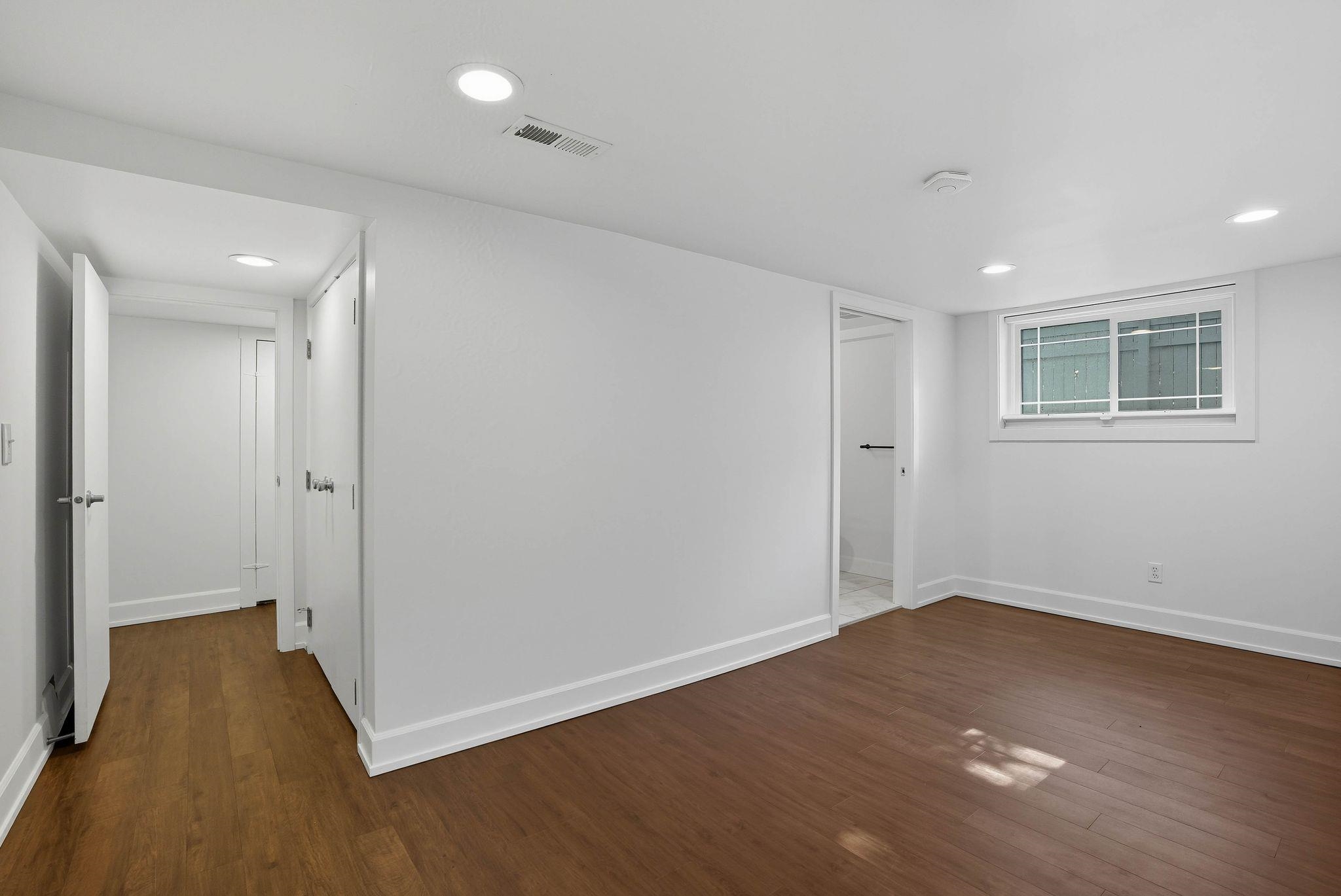 1617 S Bernard St - Photo 23