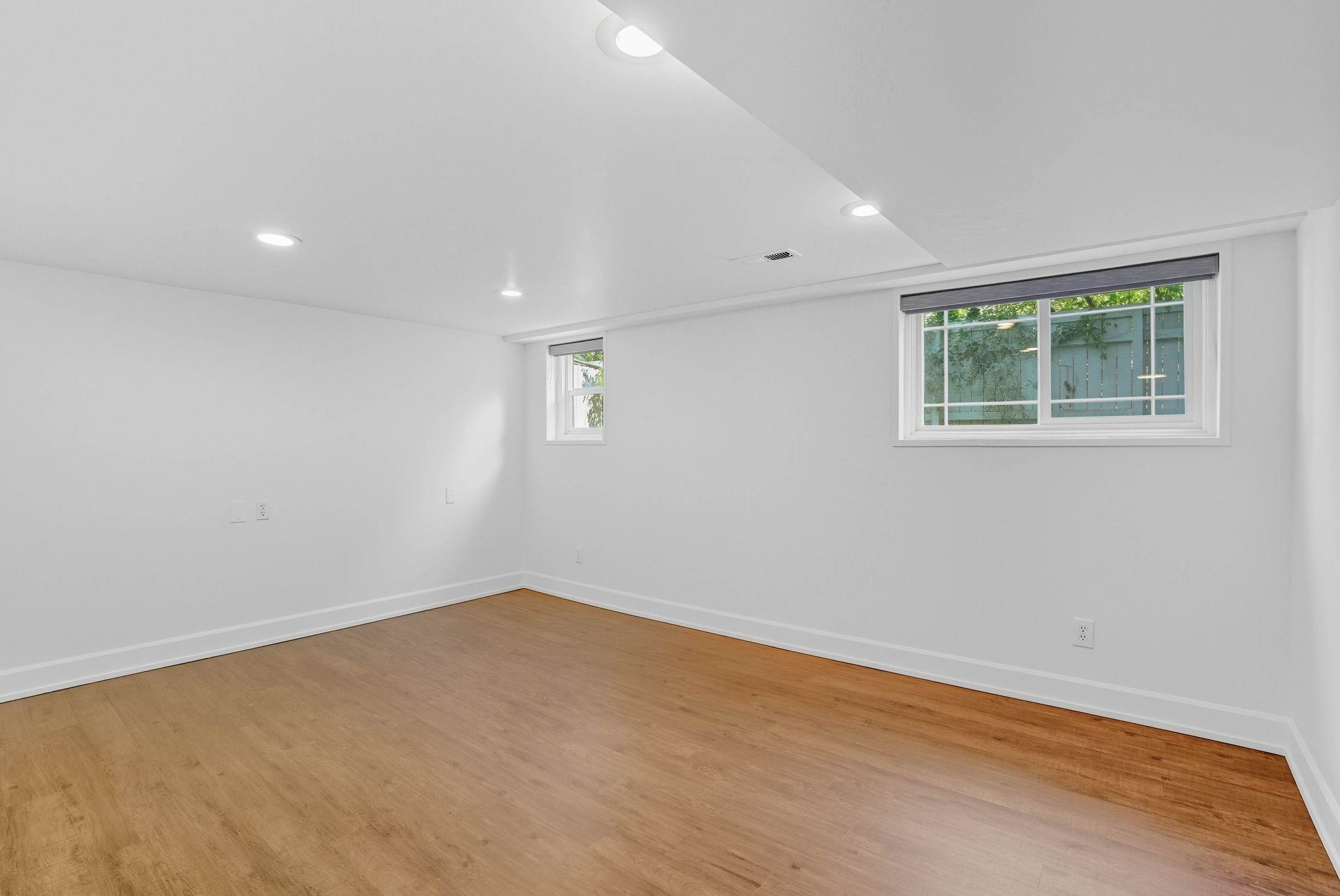 1617 S Bernard St - Photo 26