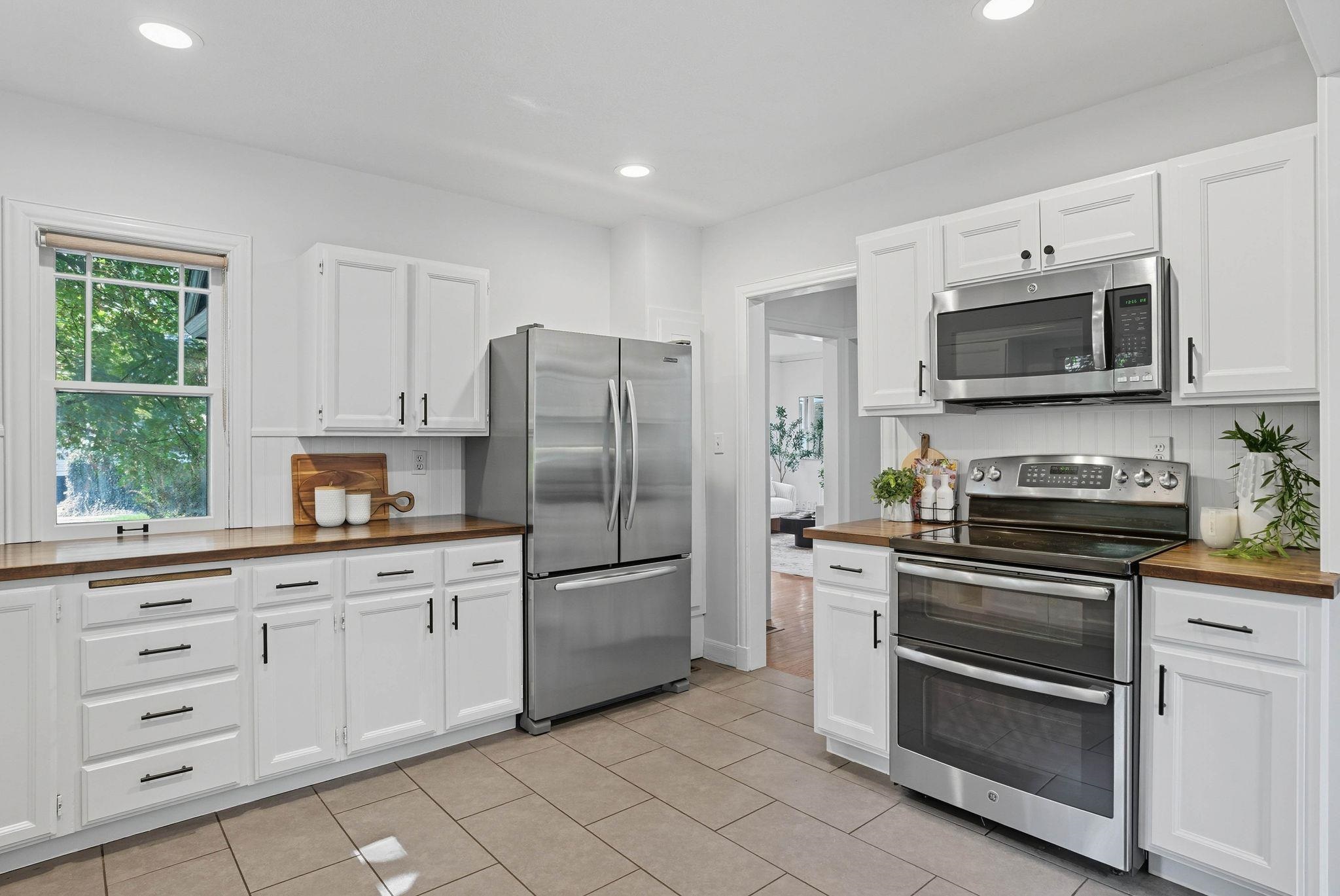 1617 S Bernard St - Photo 10
