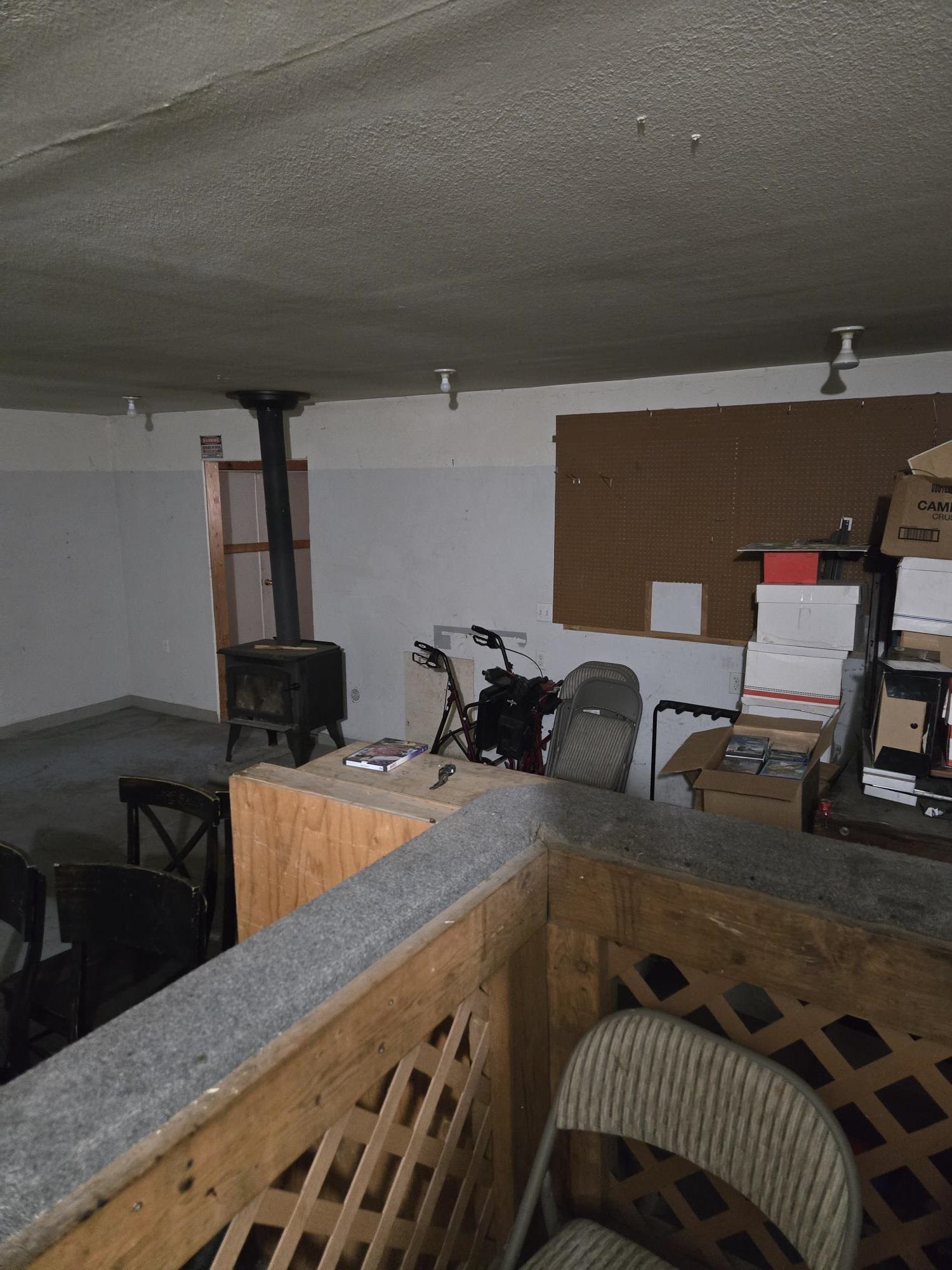 407 E H St - Photo 26