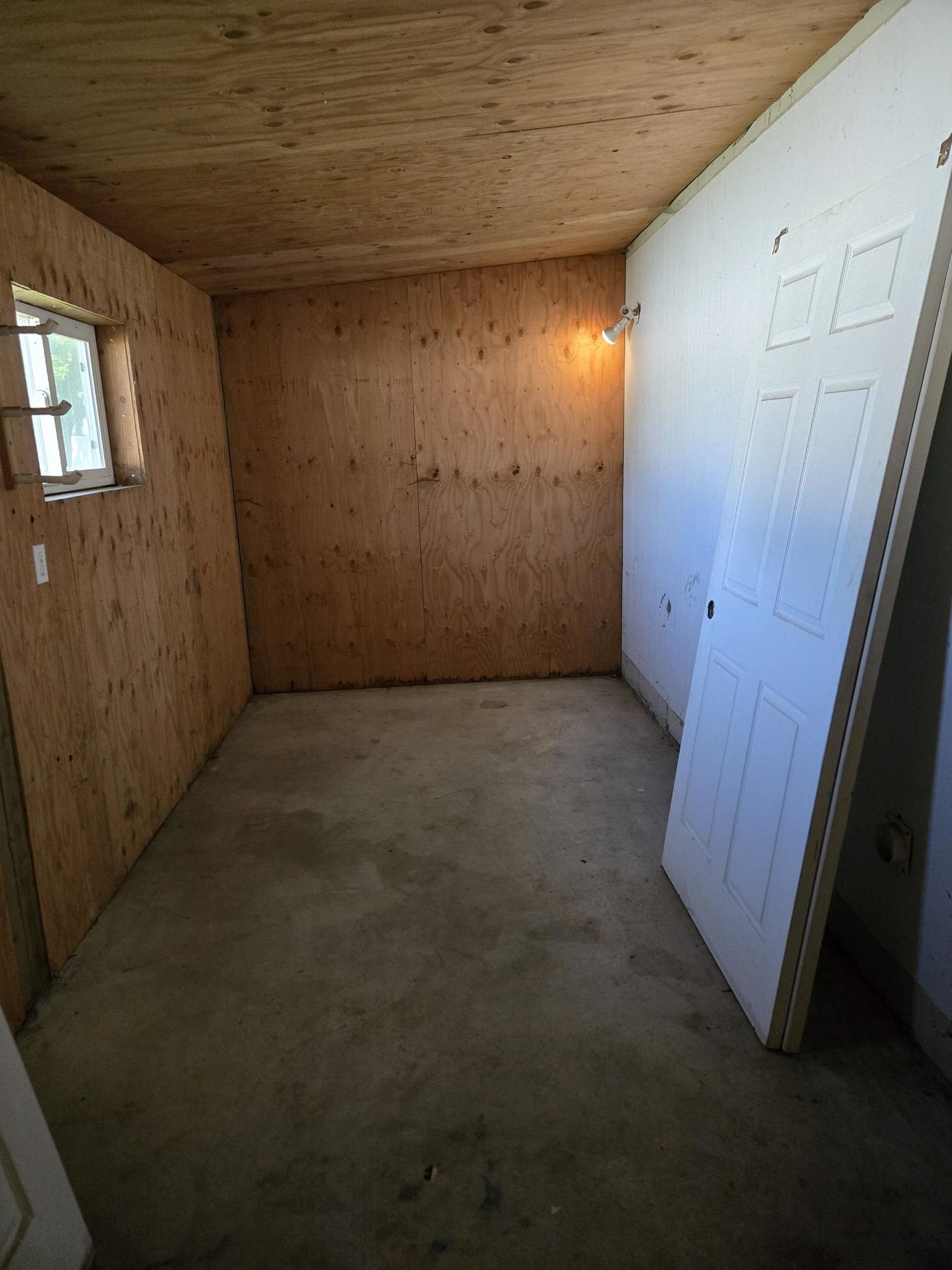 407 E H St - Photo 27