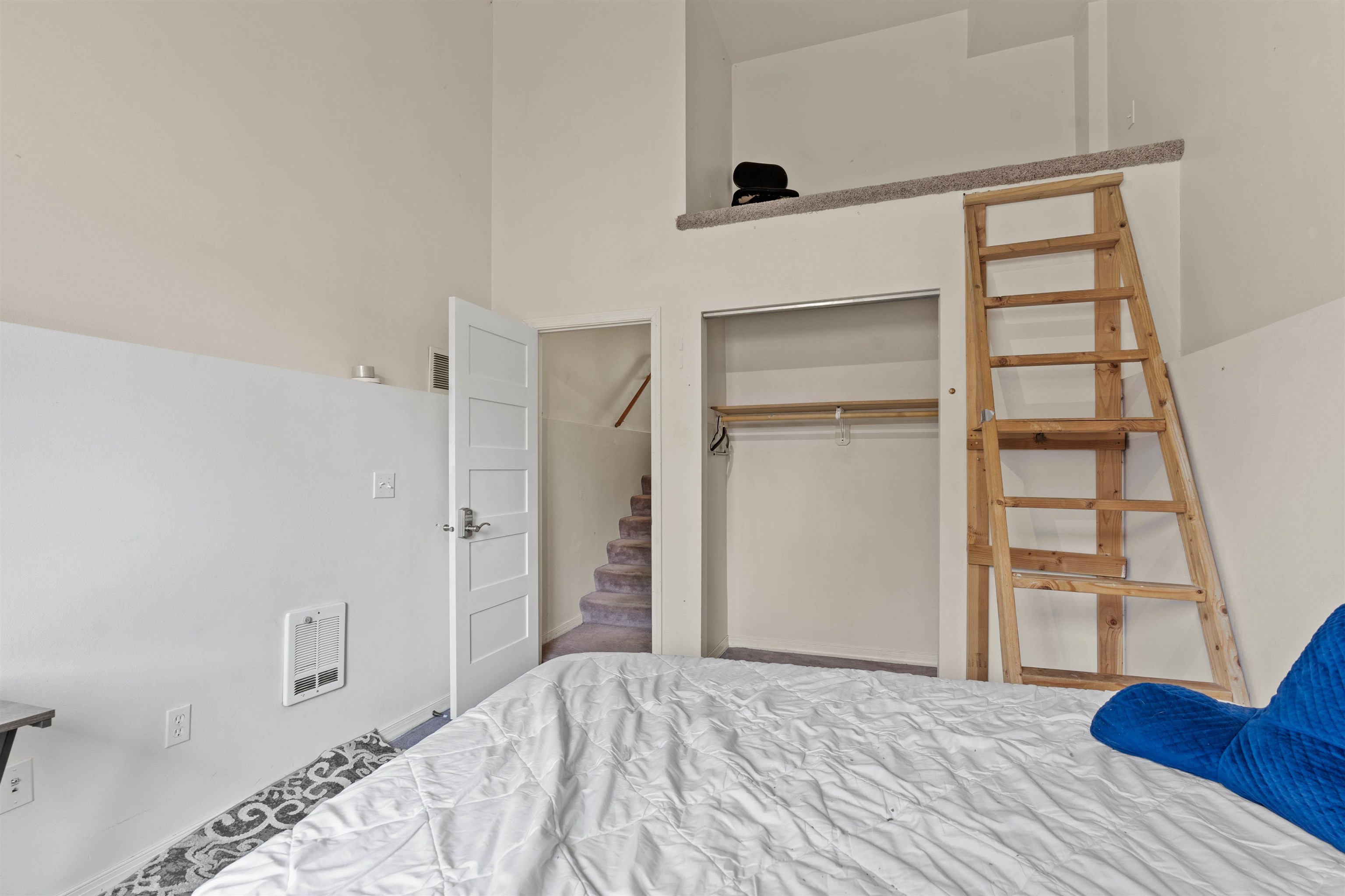 303 E Augusta Ave - Photo 23