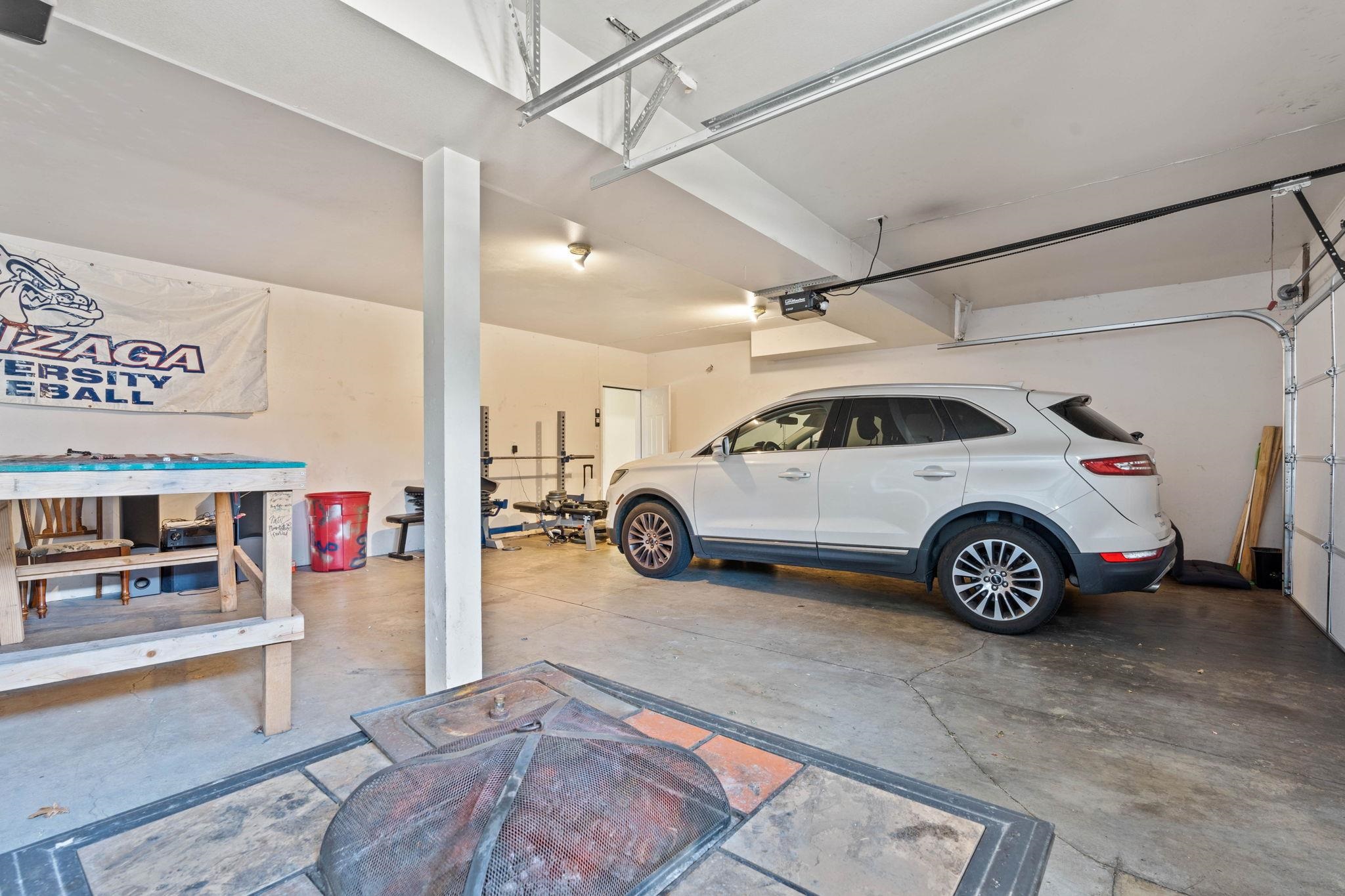 303 E Augusta Ave - Photo 42