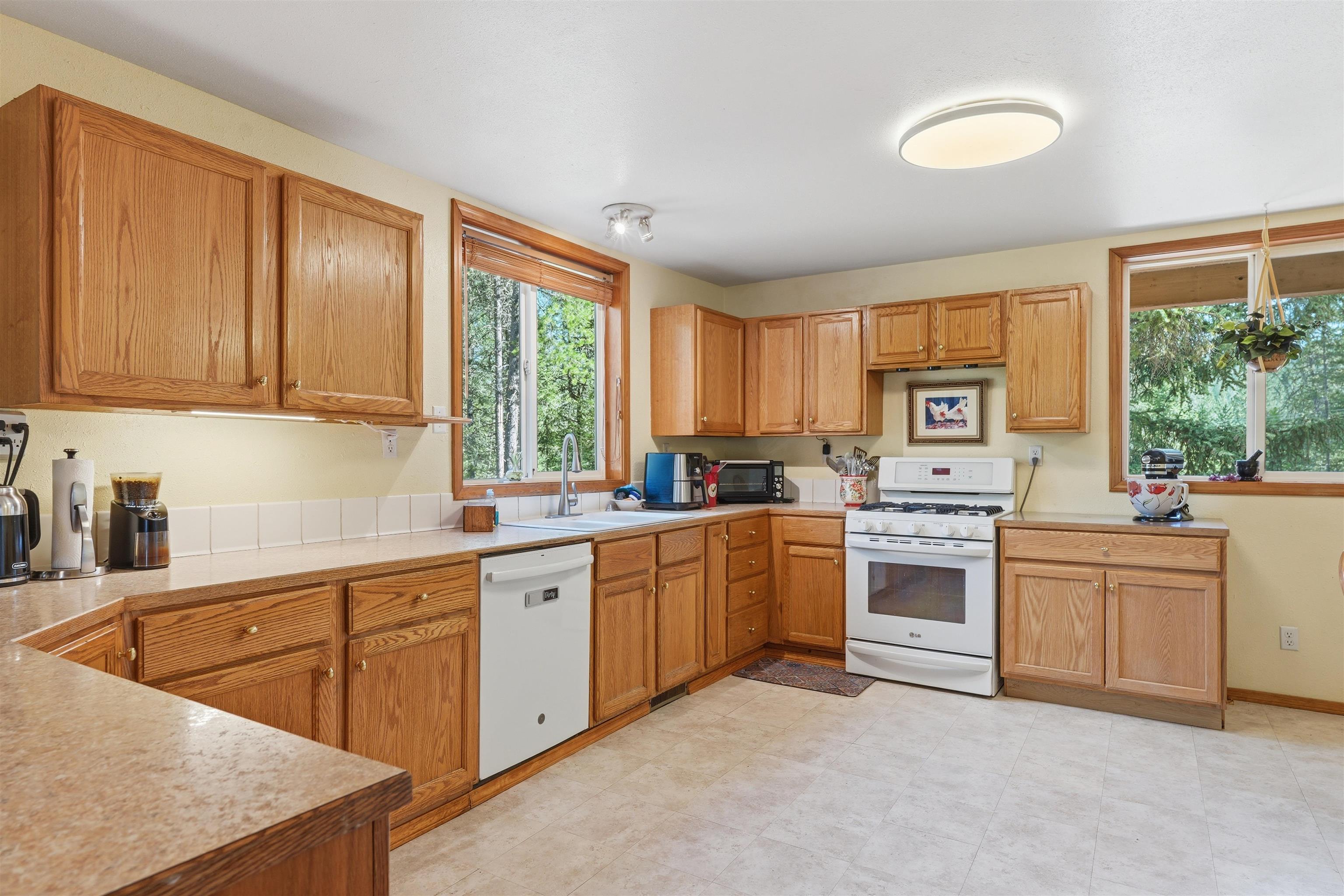 4273 Garden Spot Rd - Photo 24