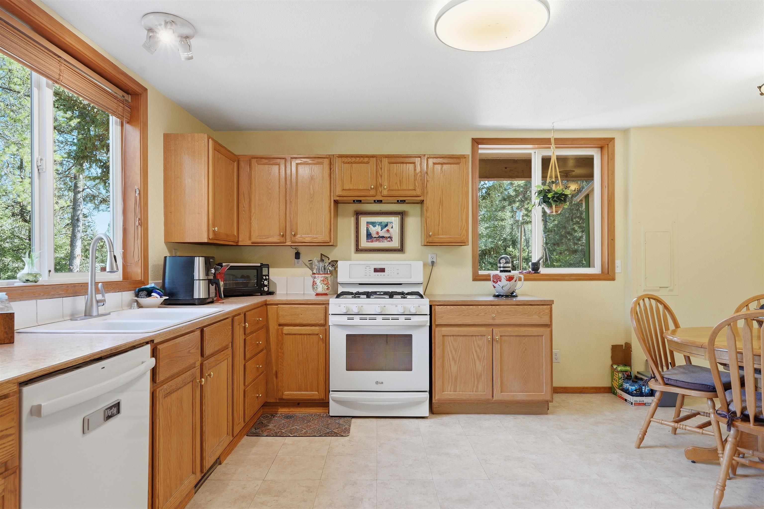 4273 Garden Spot Rd - Photo 25