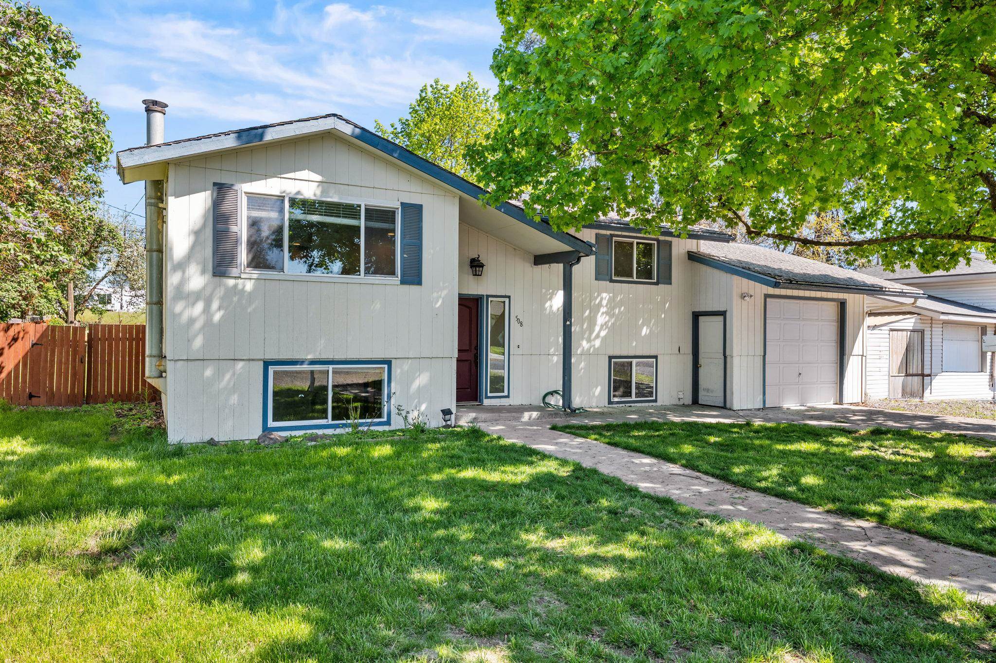 508 N Martin St - Photo 2