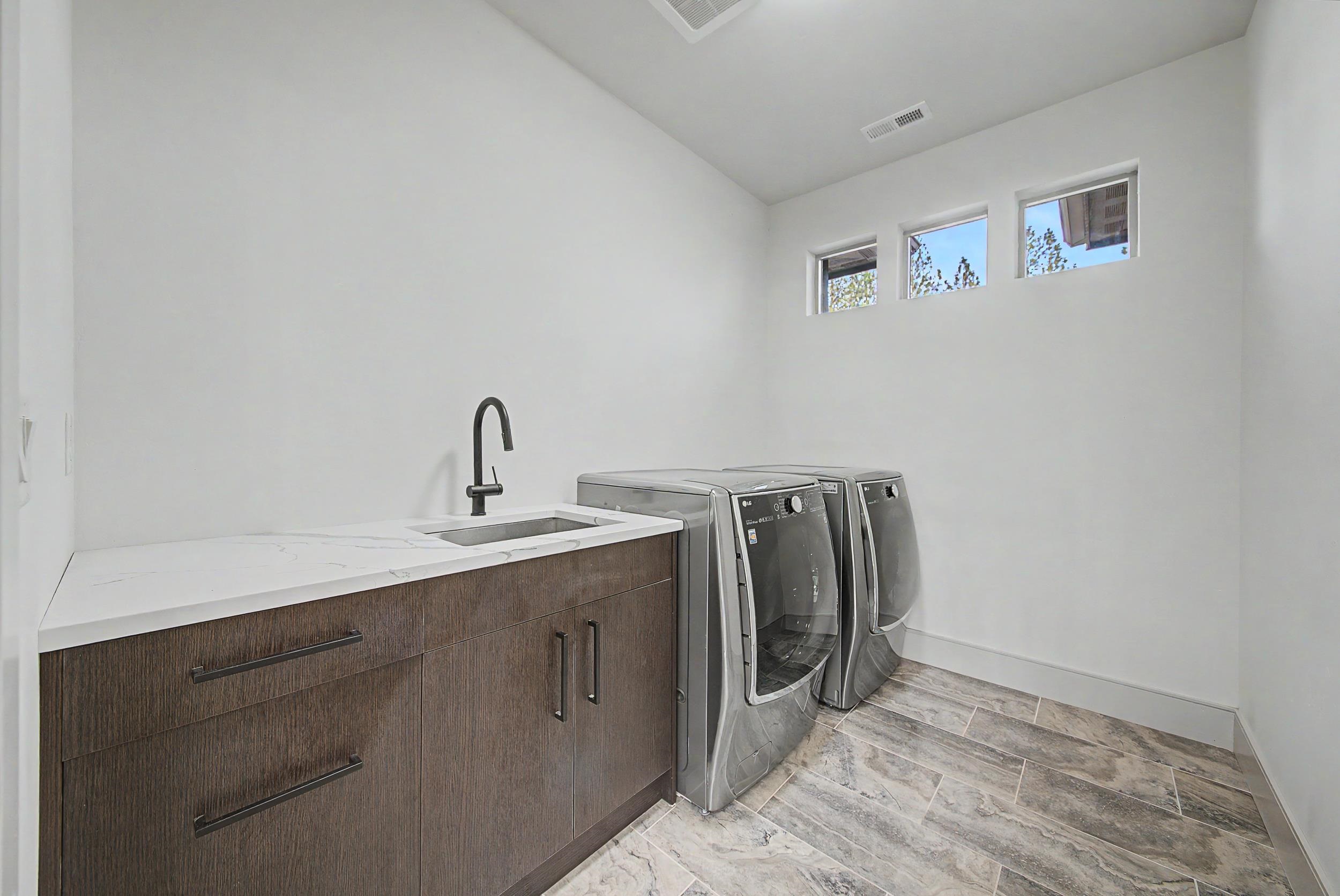 6605 N Conestoga St - Photo 21