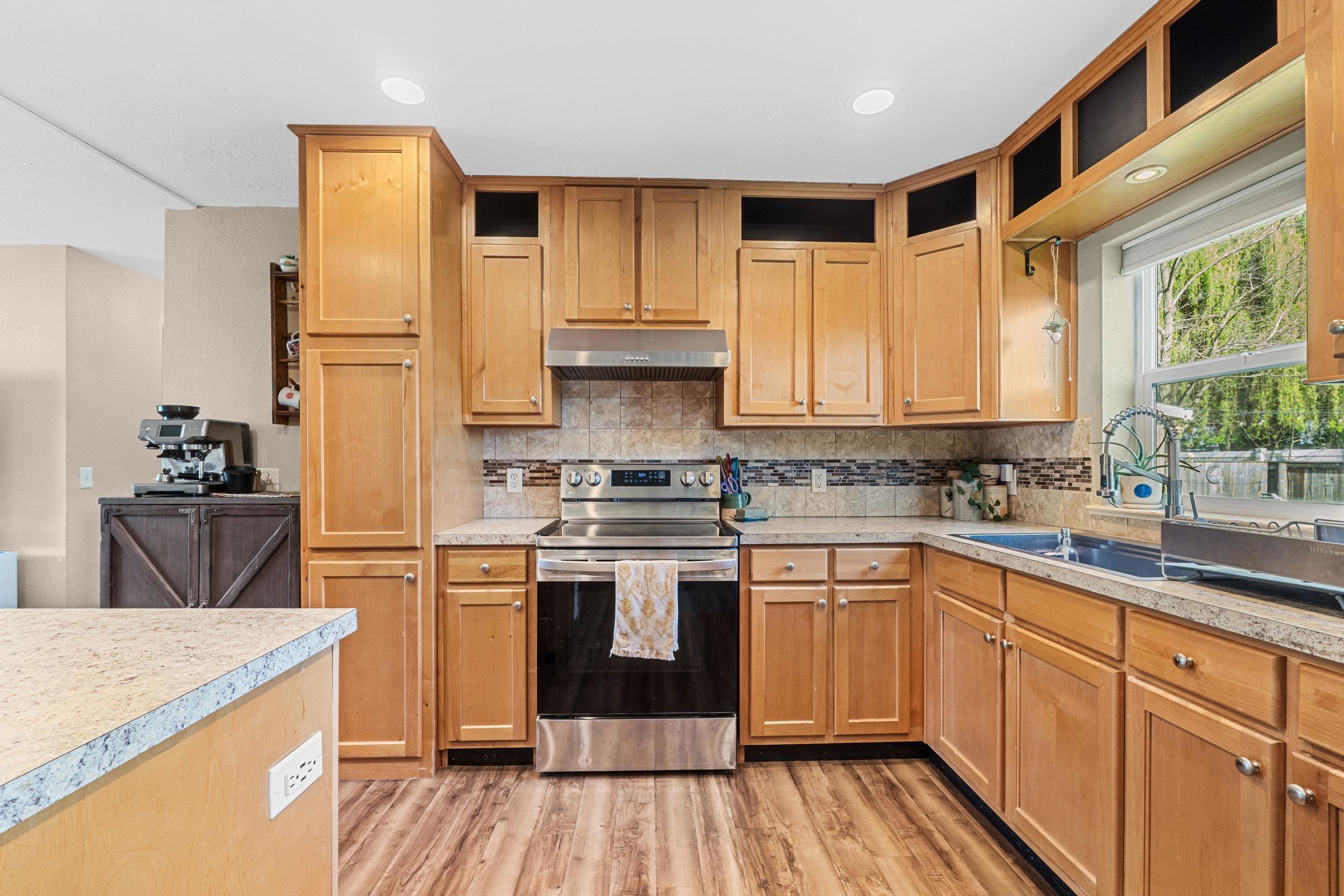 105 B South Ave - Photo 9