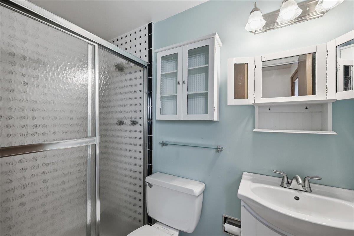 2620 E 40th Ave - Photo 20