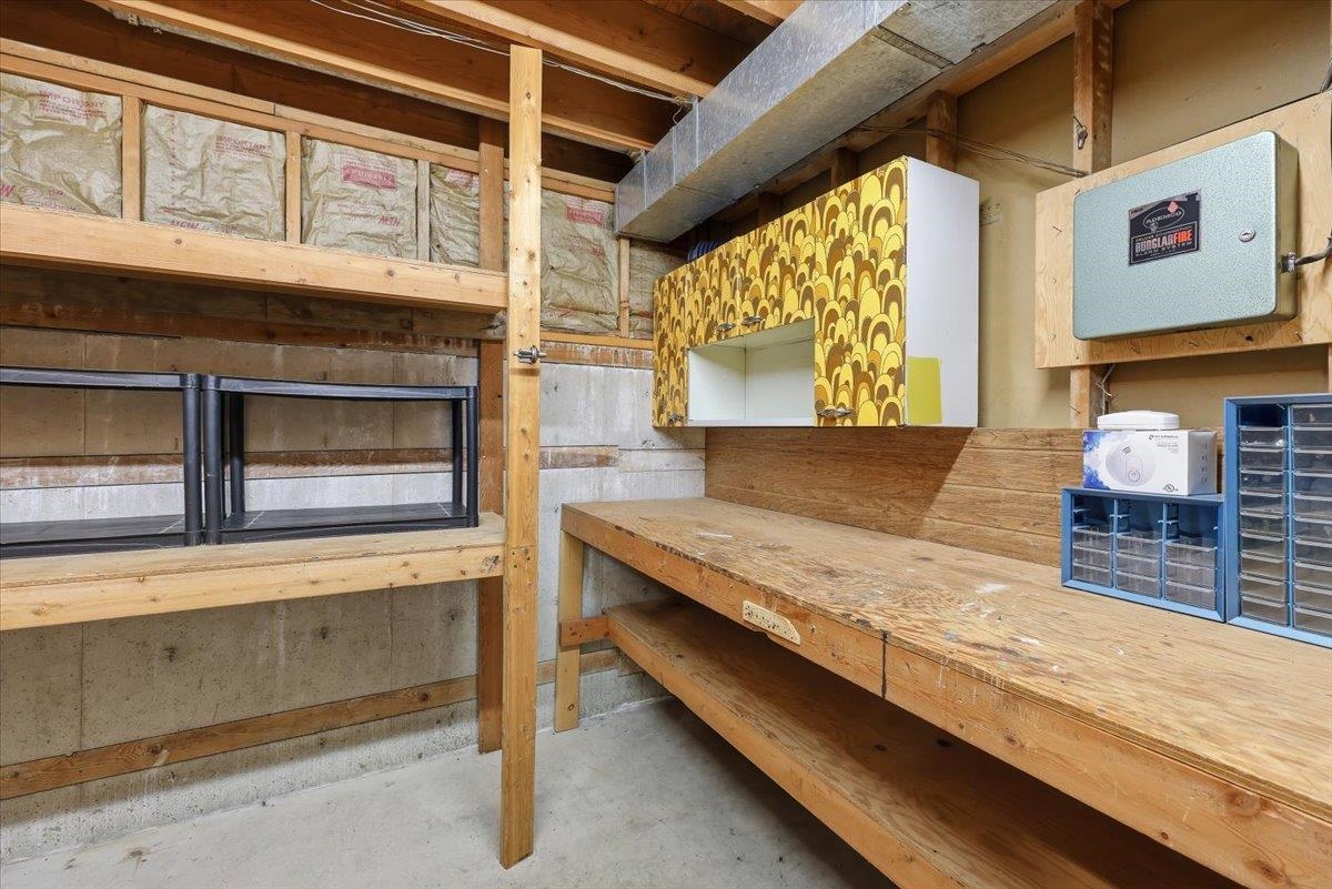 2620 E 40th Ave - Photo 25