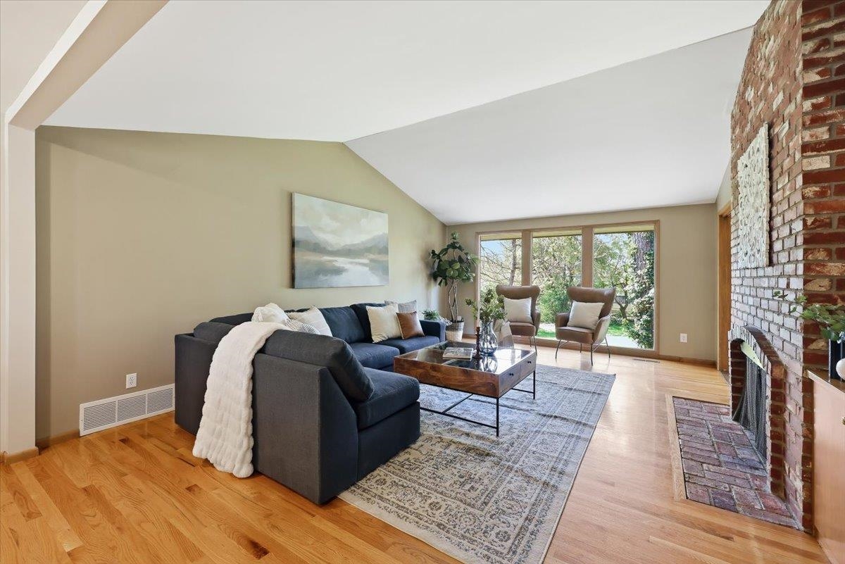 2620 E 40th Ave - Photo 6