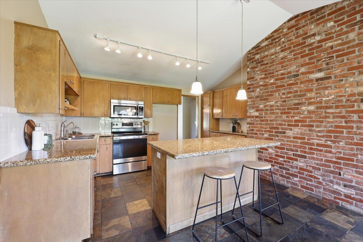 2620 E 40th Ave - Photo 7