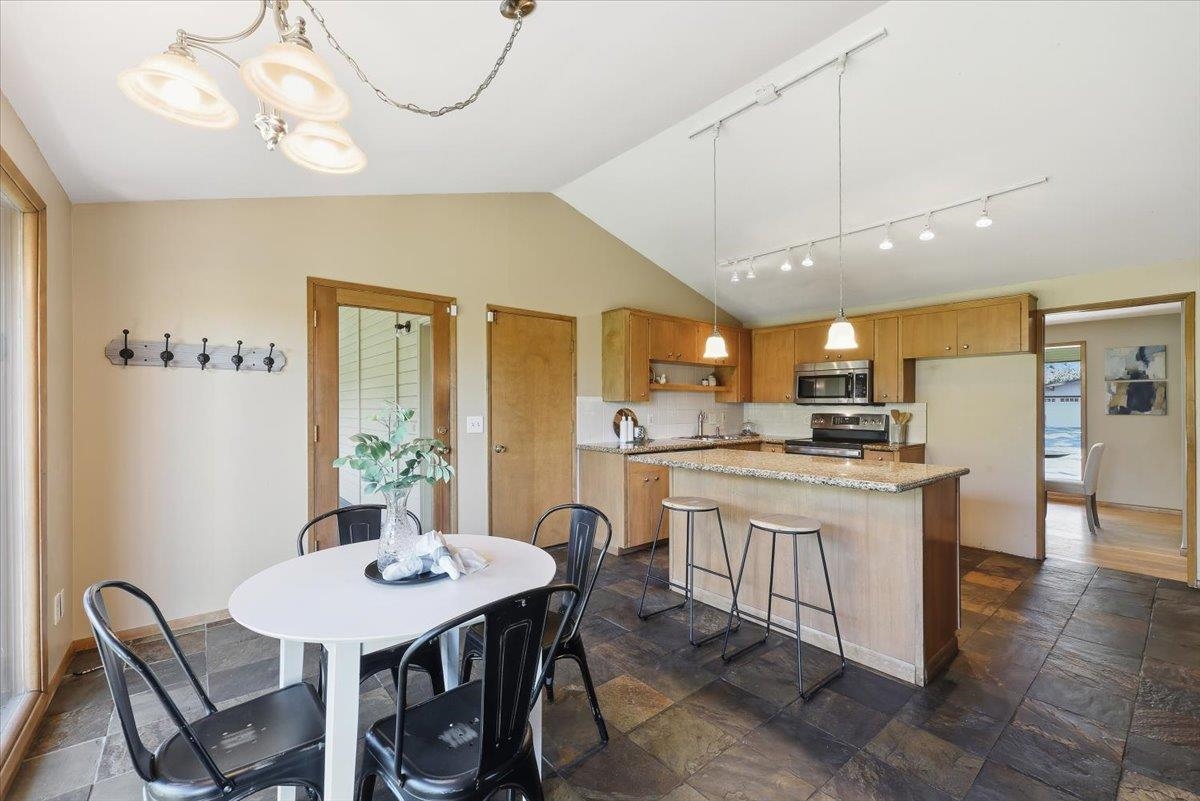 2620 E 40th Ave - Photo 10