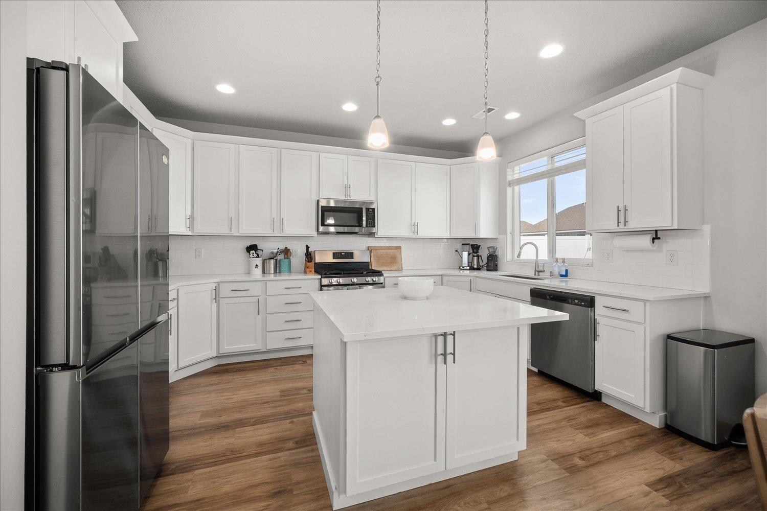 13106 W Pacific Ave - Photo 16
