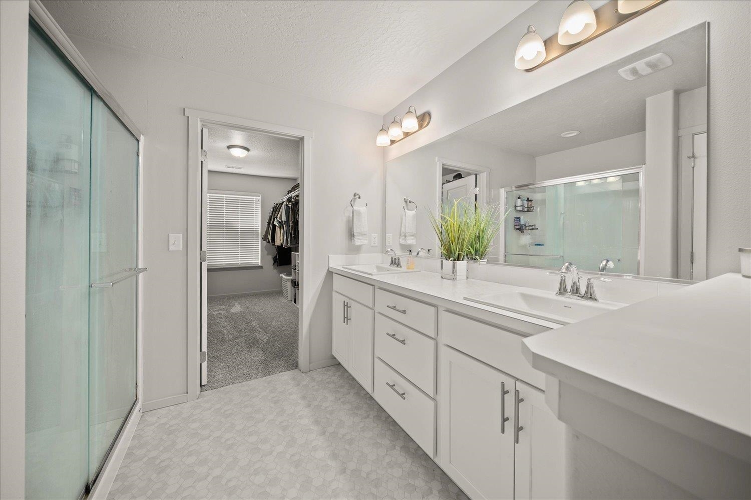 13106 W Pacific Ave - Photo 28