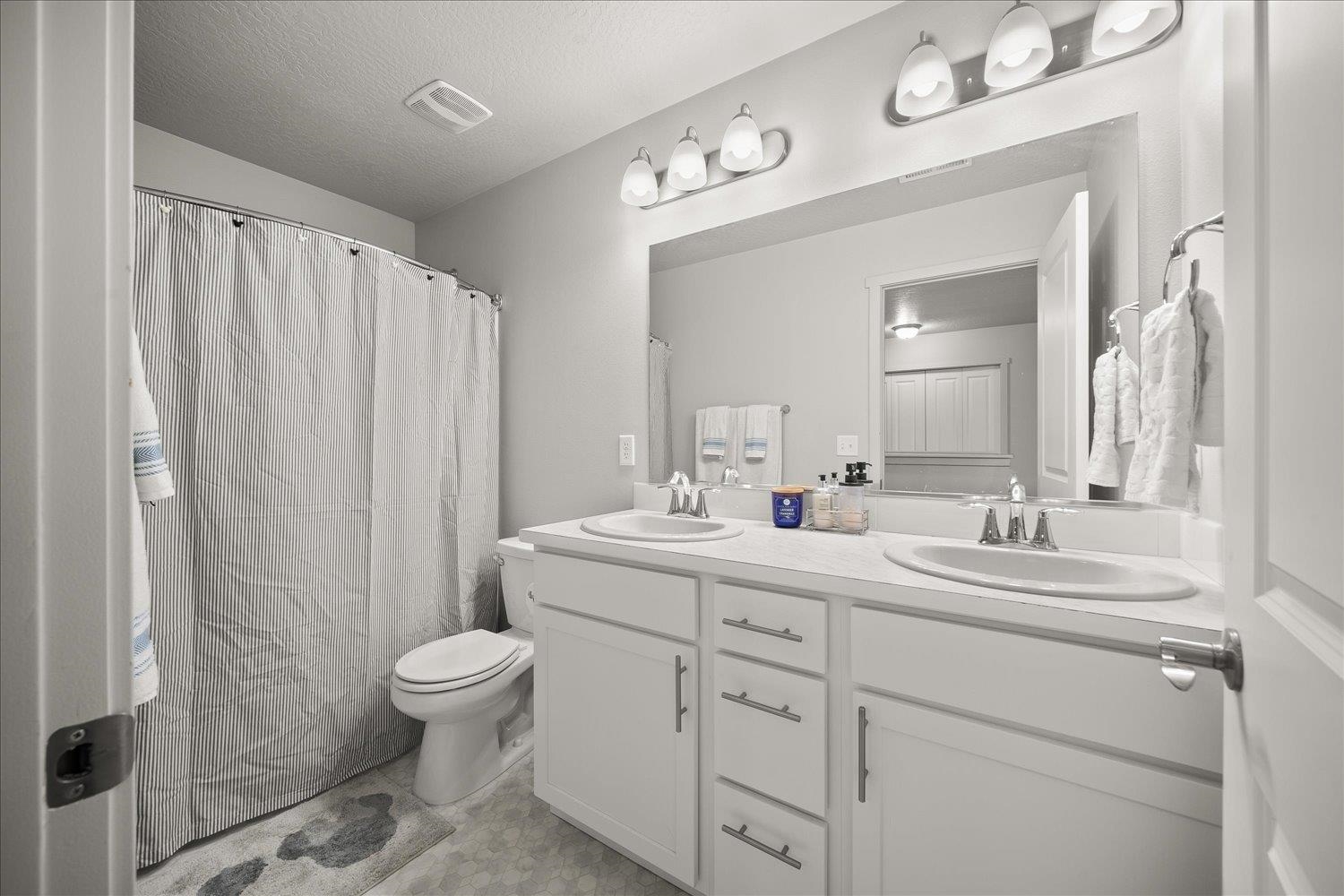 13106 W Pacific Ave - Photo 32