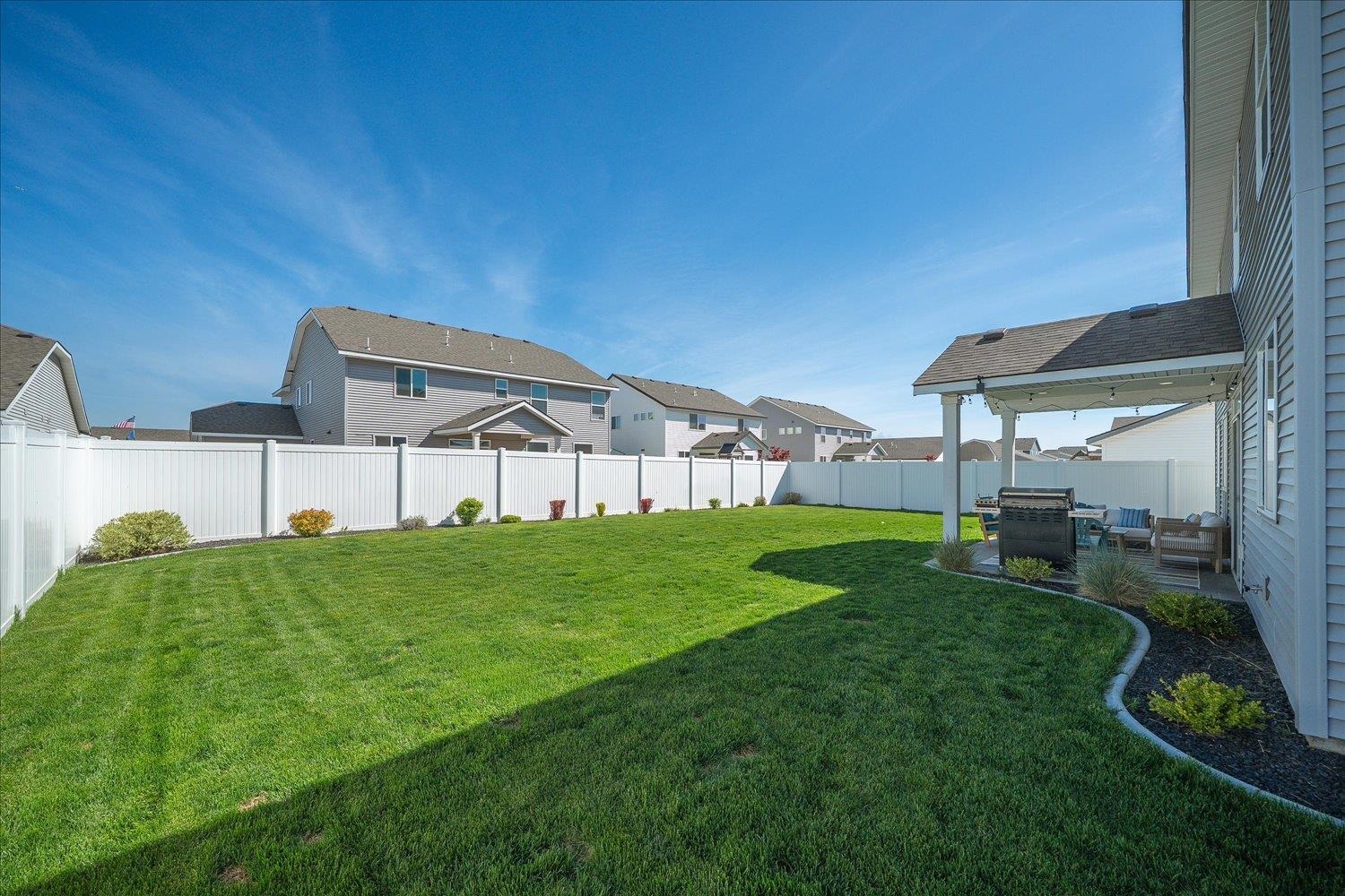 13106 W Pacific Ave - Photo 42
