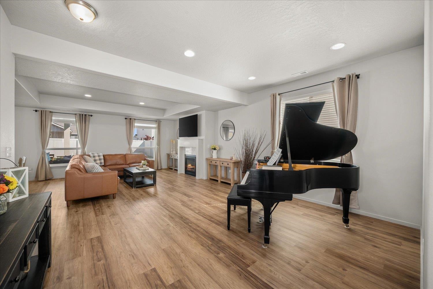 13106 W Pacific Ave - Photo 6