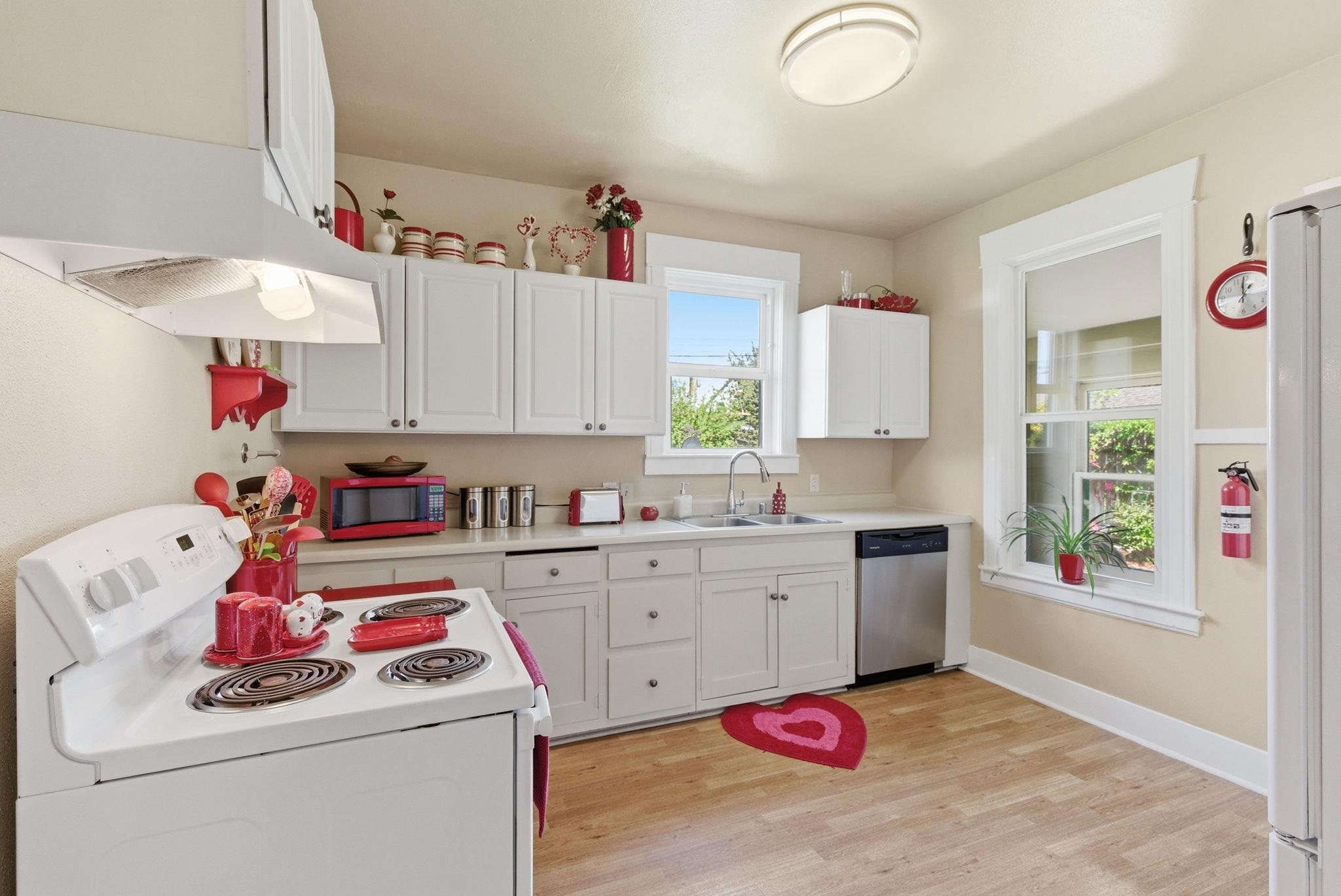1802 W Dean Ave - Photo 9