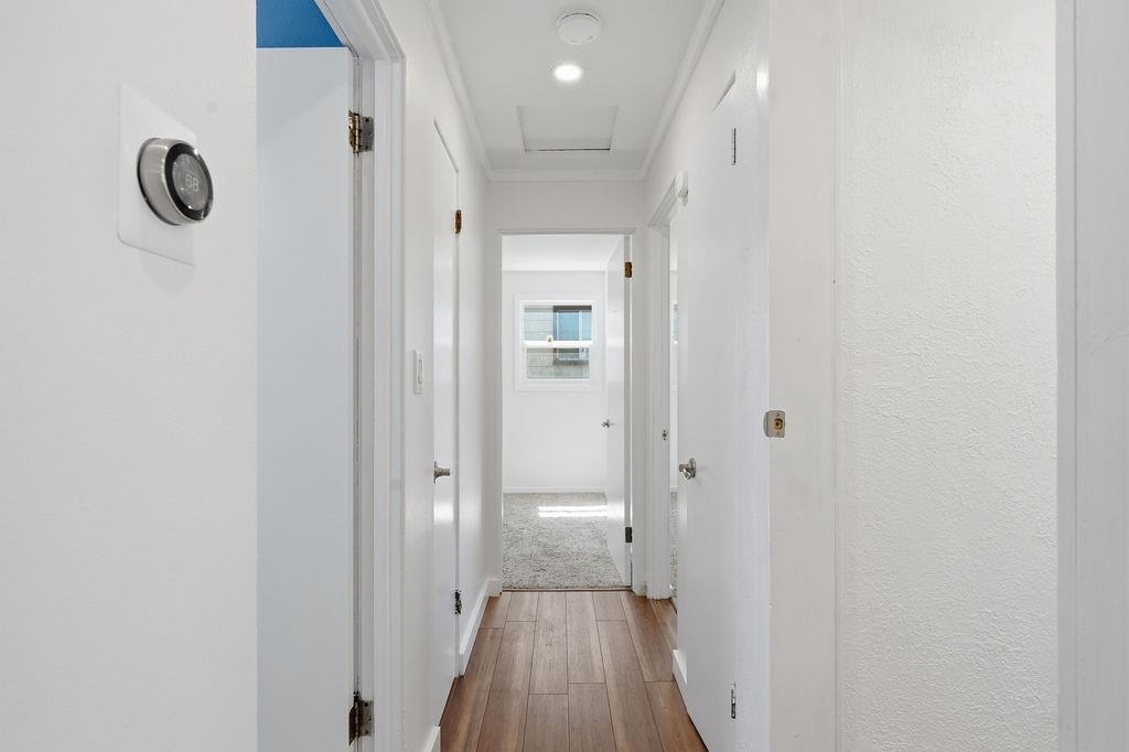 6014 N Oak St - Photo 11