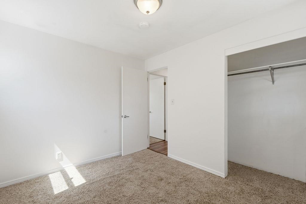 6014 N Oak St - Photo 13