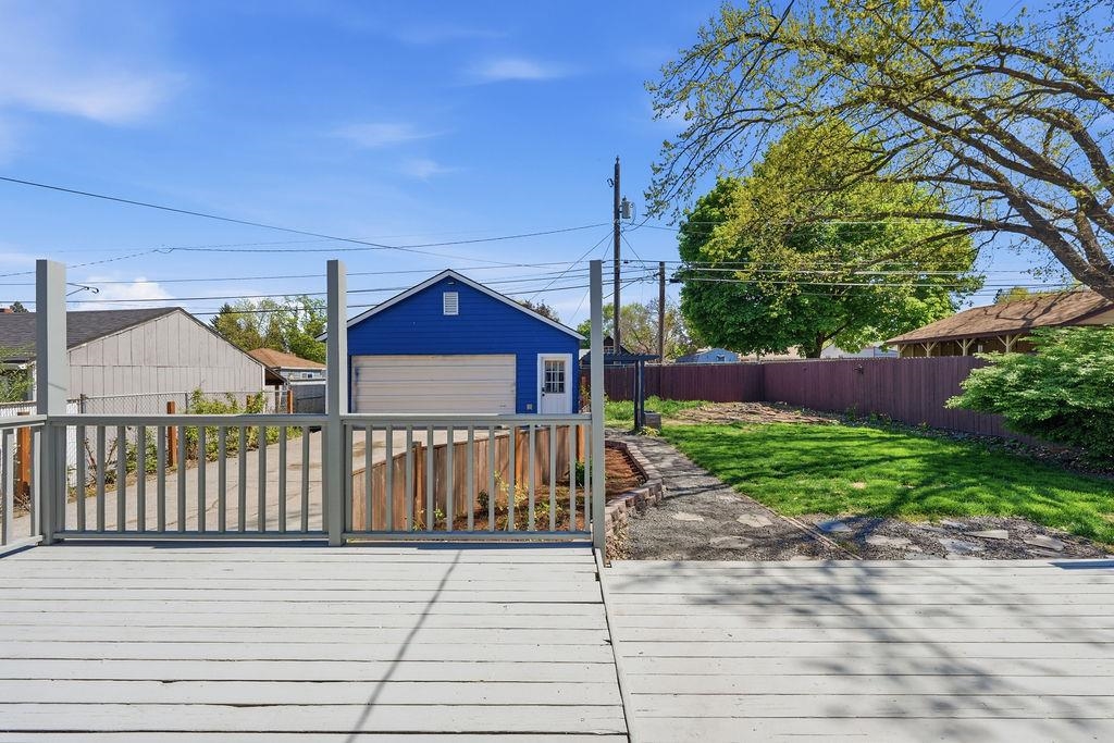 6014 N Oak St - Photo 29