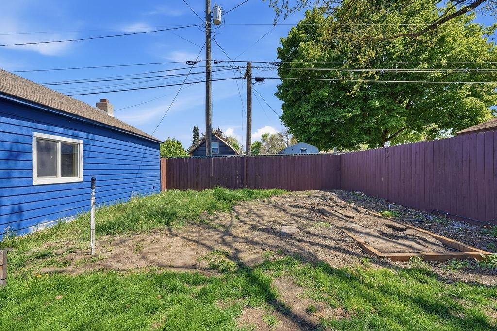 6014 N Oak St - Photo 30