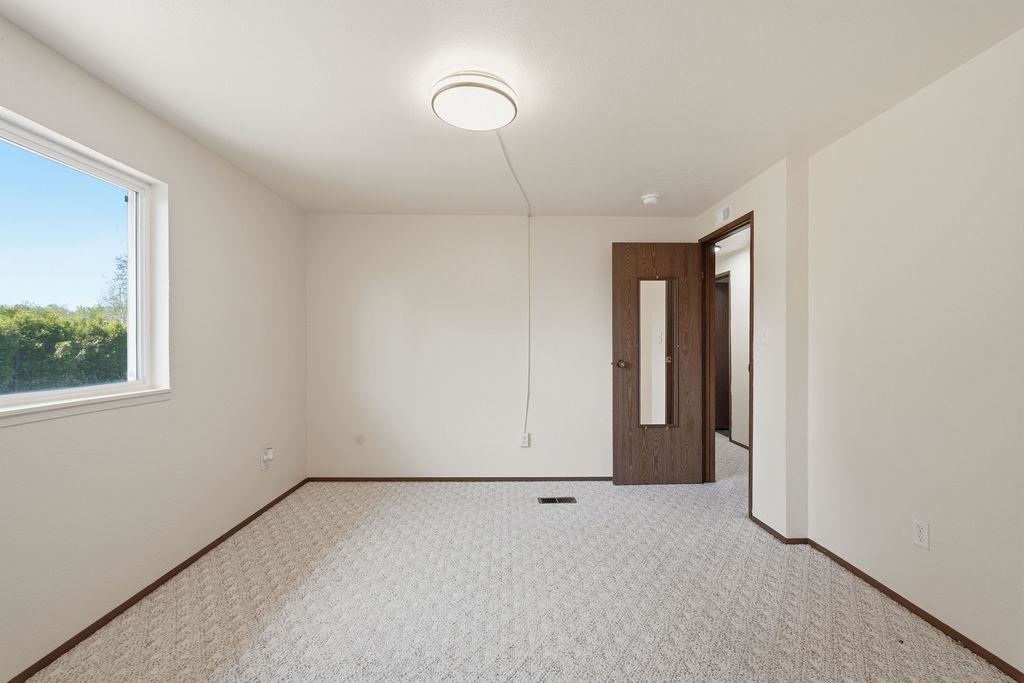 18802 E Fairview Ct - Photo 17