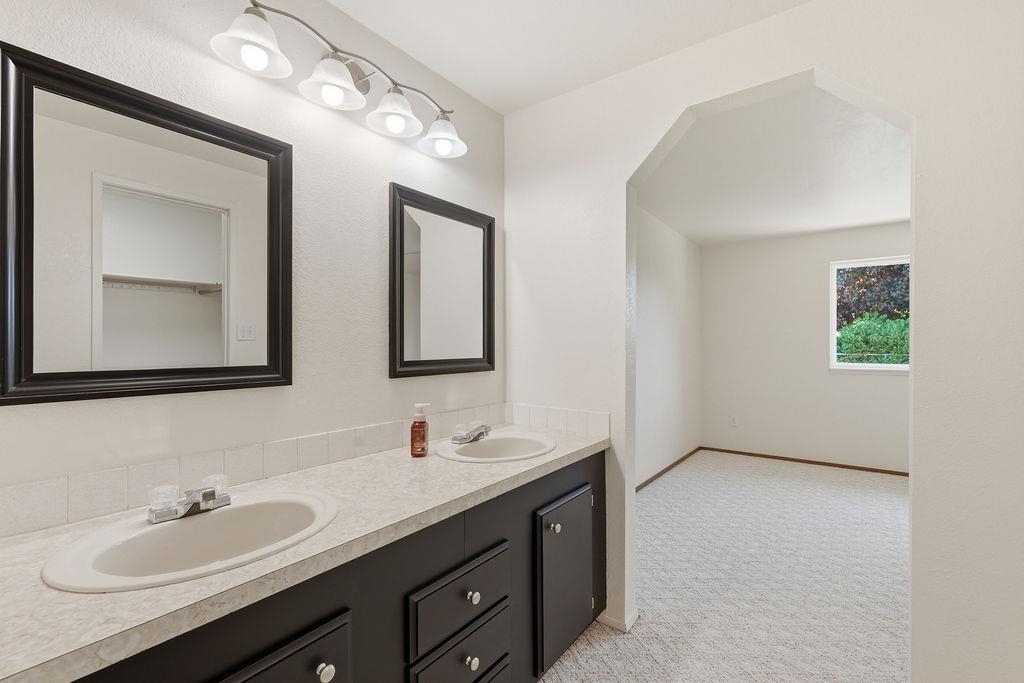 18802 E Fairview Ct - Photo 22