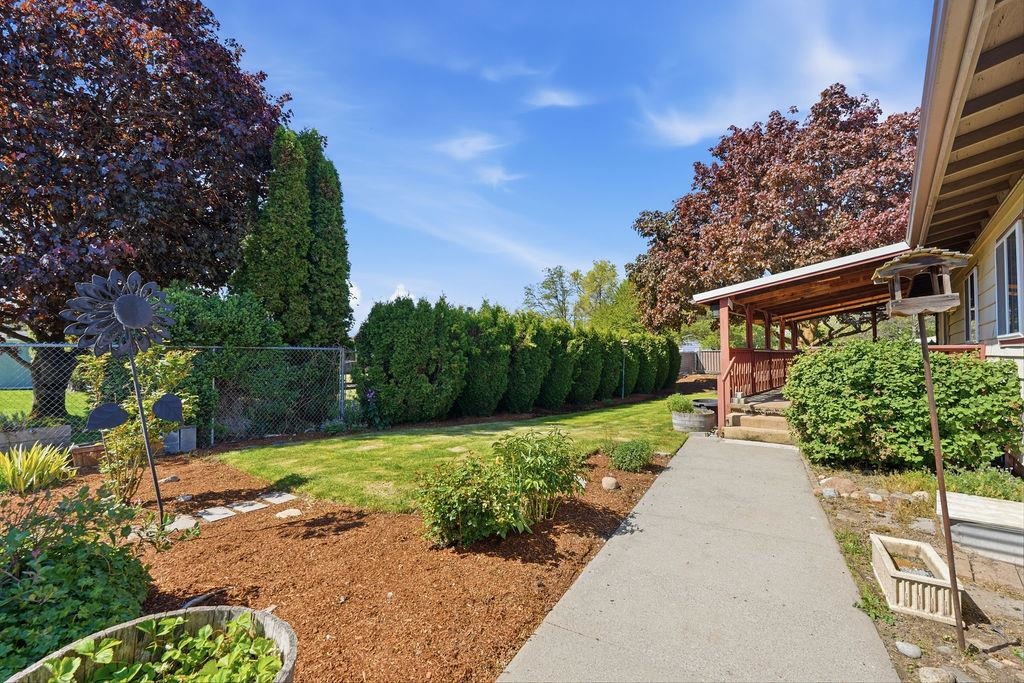 18802 E Fairview Ct - Photo 31