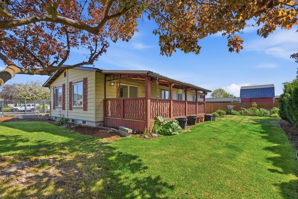 18802 E Fairview Ct - Photo 33