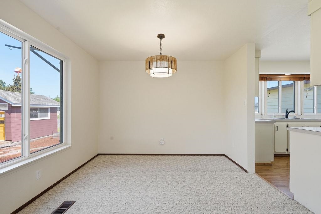 18802 E Fairview Ct - Photo 8