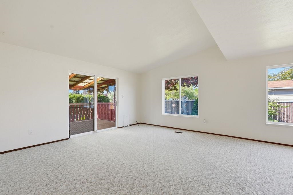 18802 E Fairview Ct - Photo 10