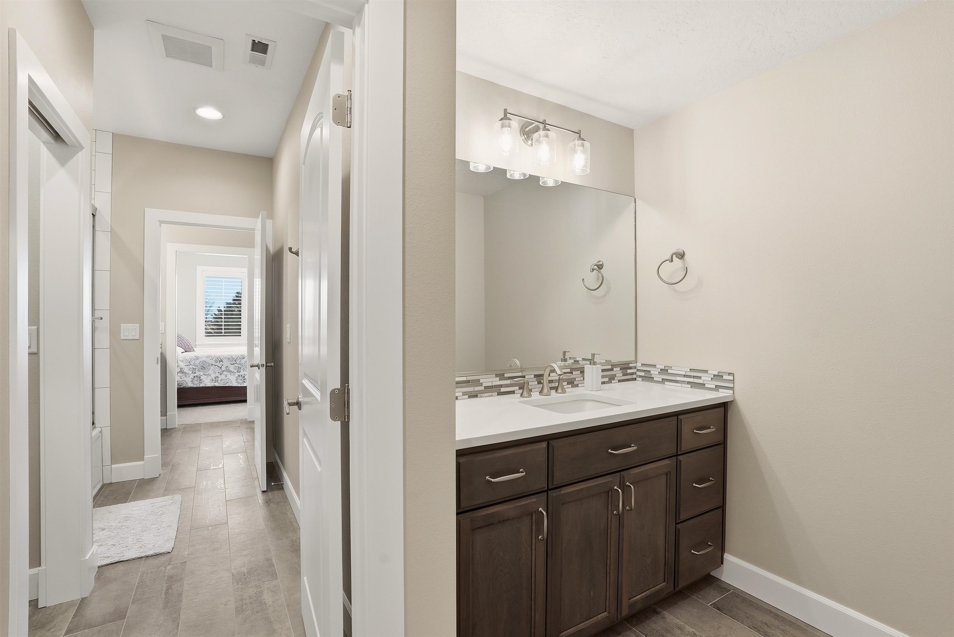 4823 E 65TH Ave - Photo 31
