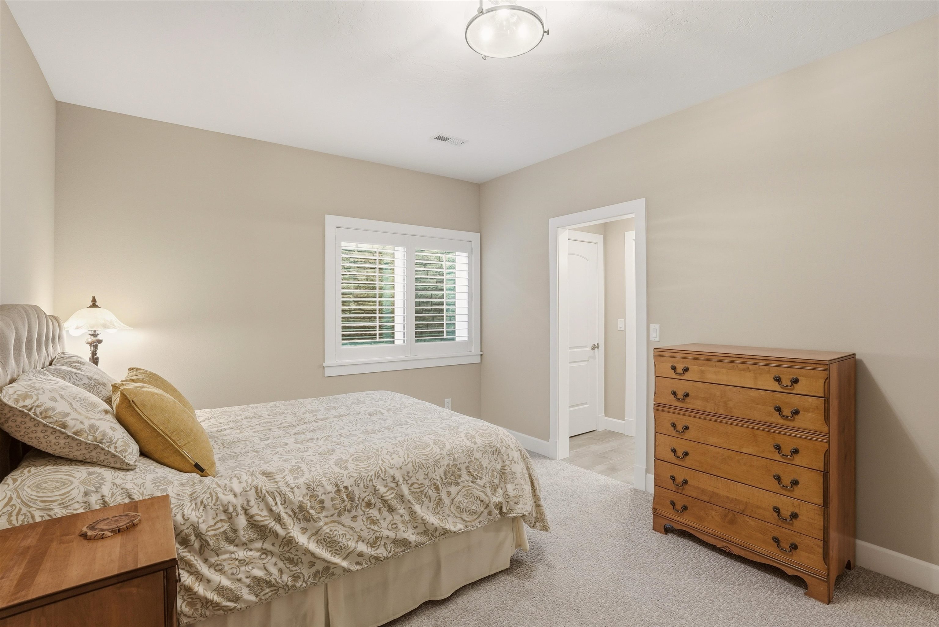 4823 E 65TH Ave - Photo 32