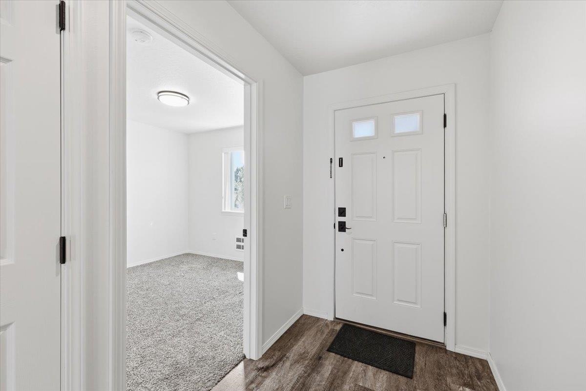 406 / 408 N Pierce Ln - Photo 4