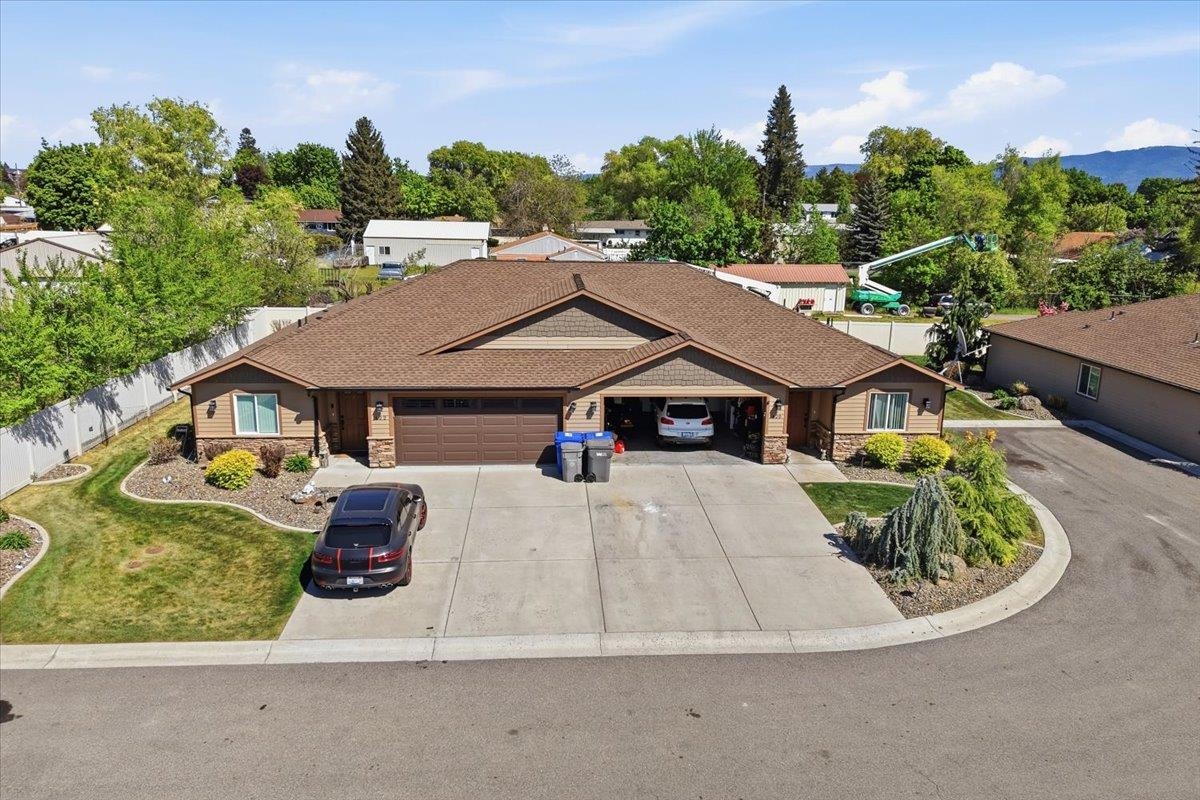 420 / 422 N Pierce Ln - Photo 1