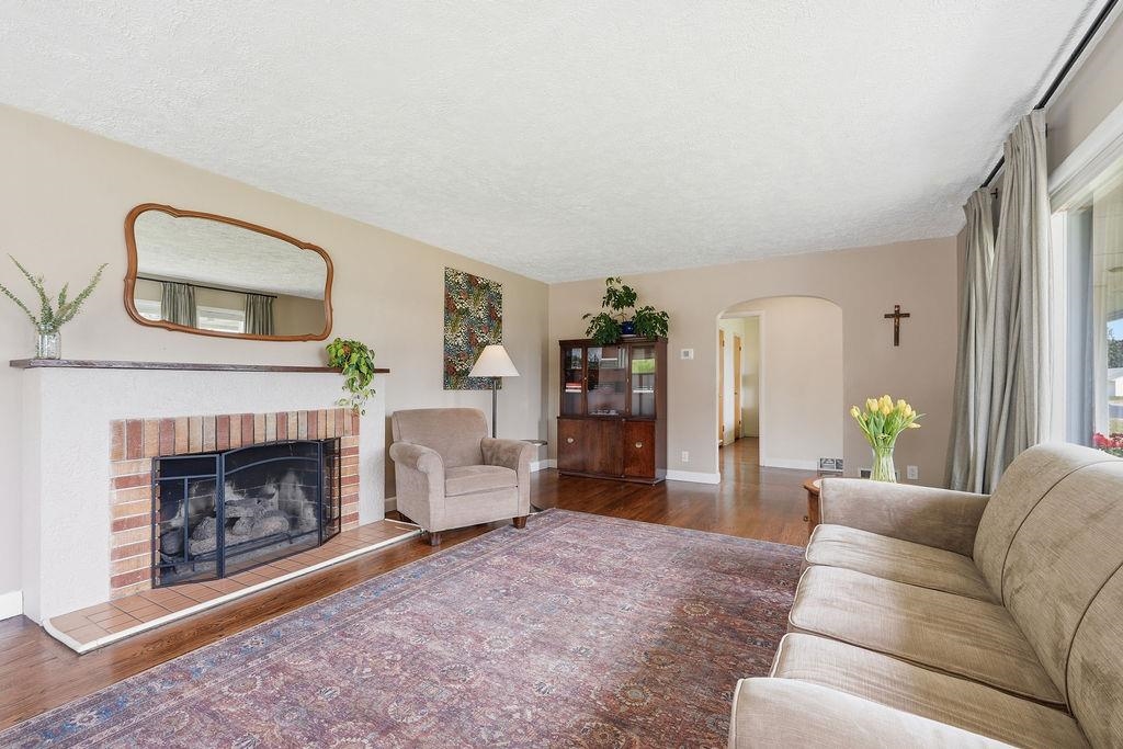 208 W Joseph Ave - Photo 7
