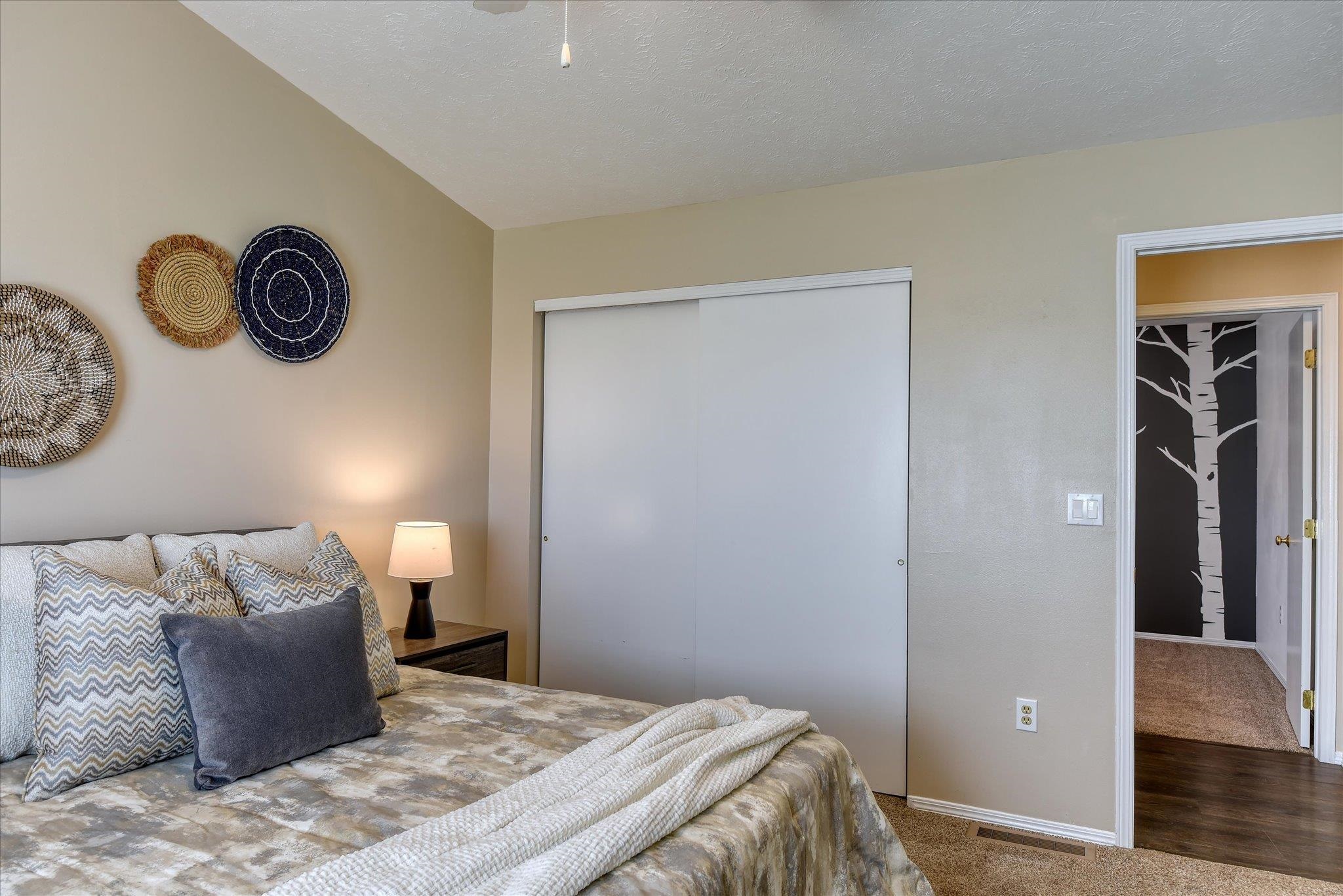 1019 N Stanley St - Photo 15