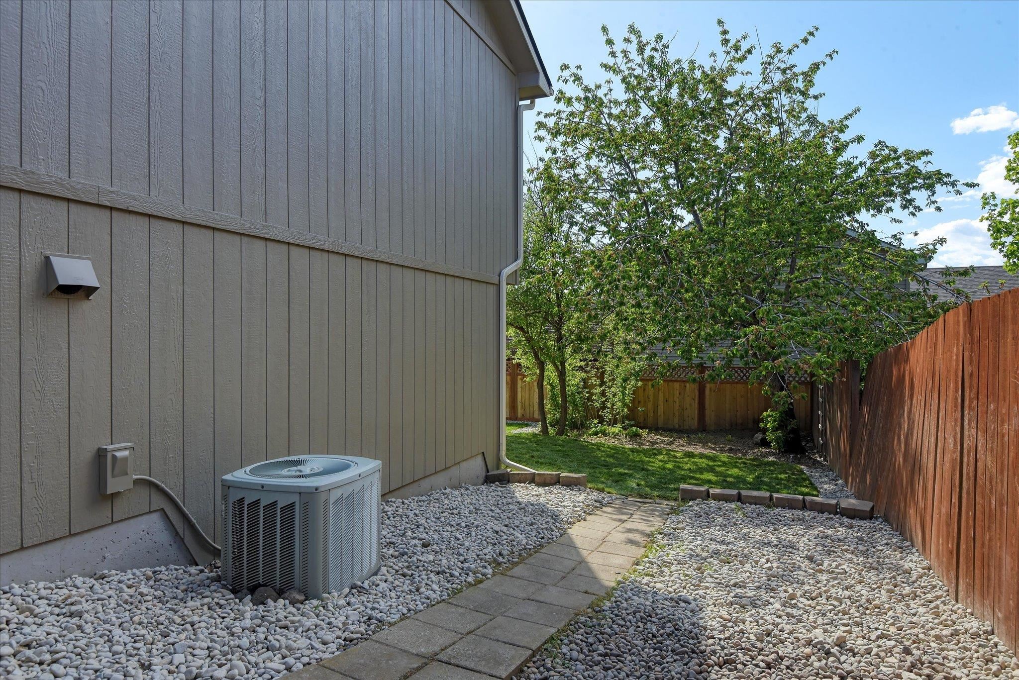 1019 N Stanley St - Photo 31