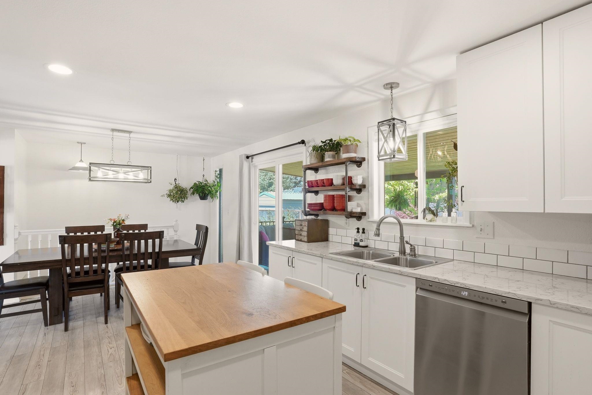 11113 E 38TH Ave - Photo 11