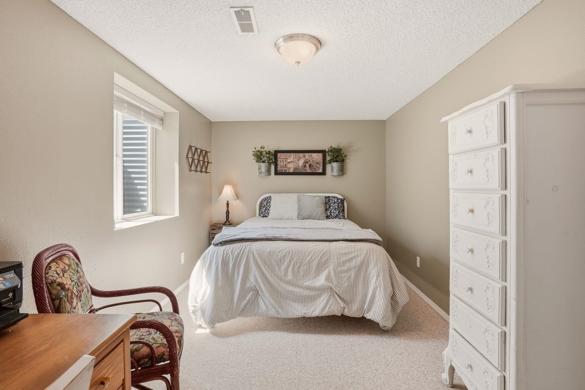 11113 E 38TH Ave - Photo 23