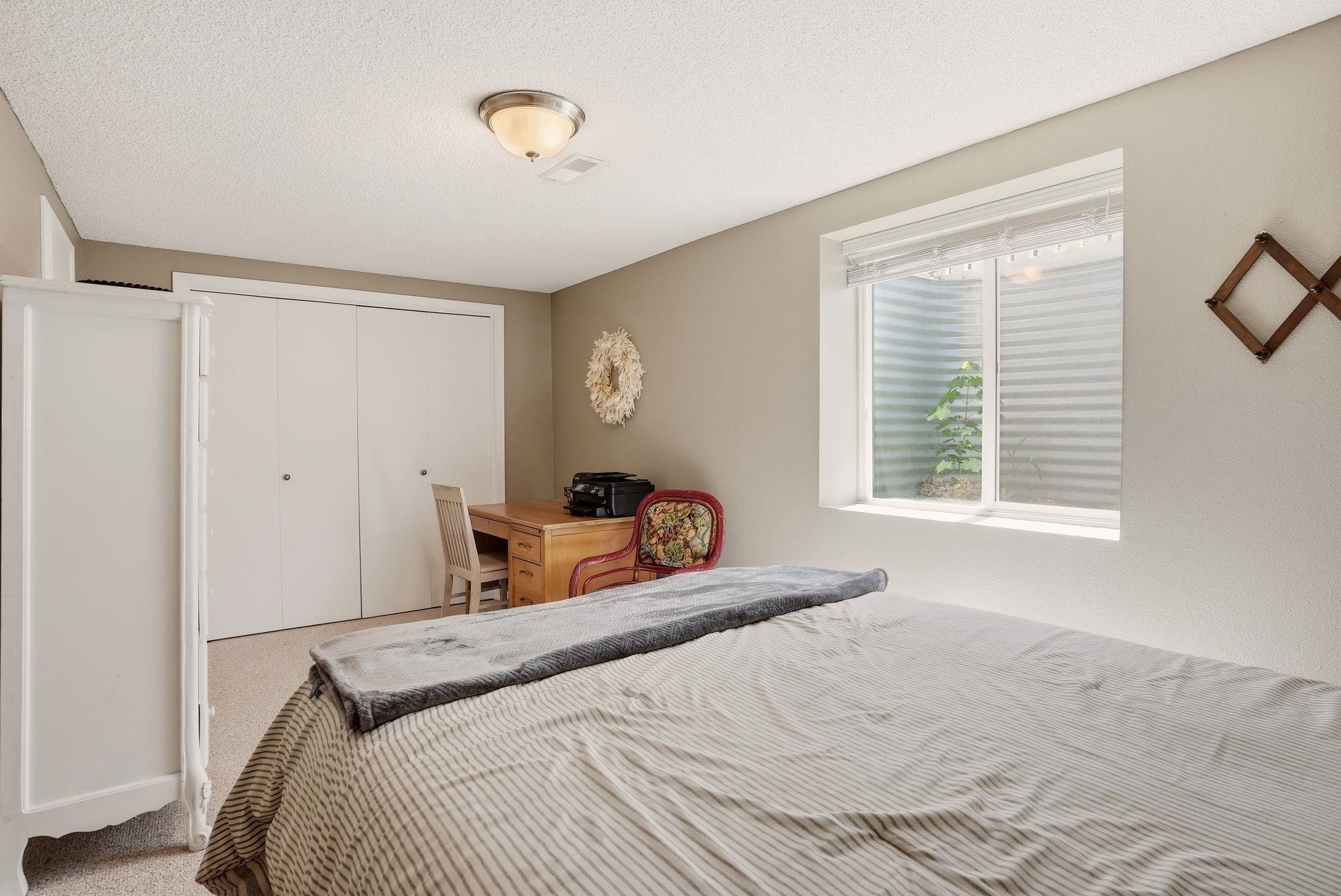 11113 E 38TH Ave - Photo 24