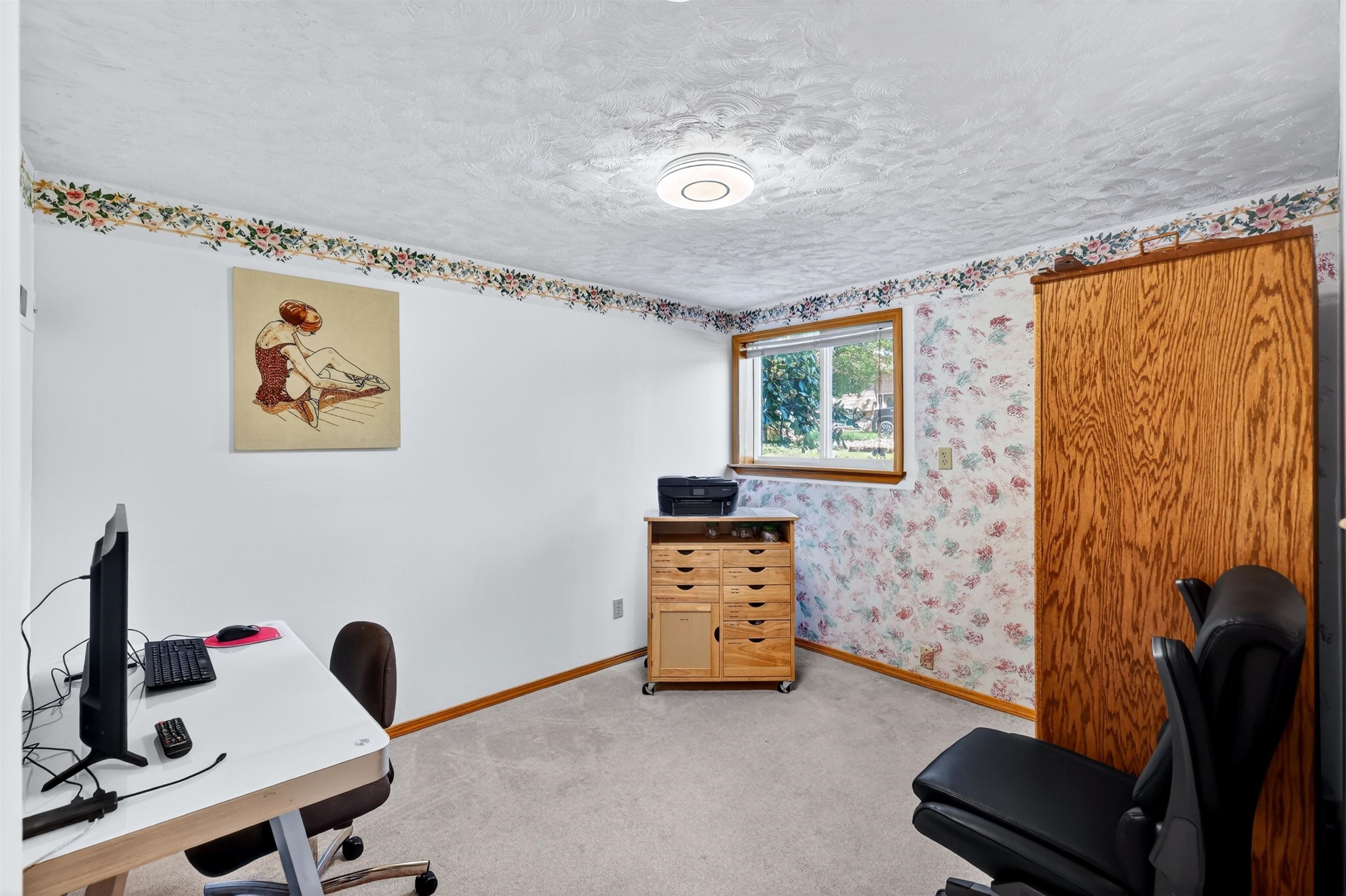 809 Villard St - Photo 22