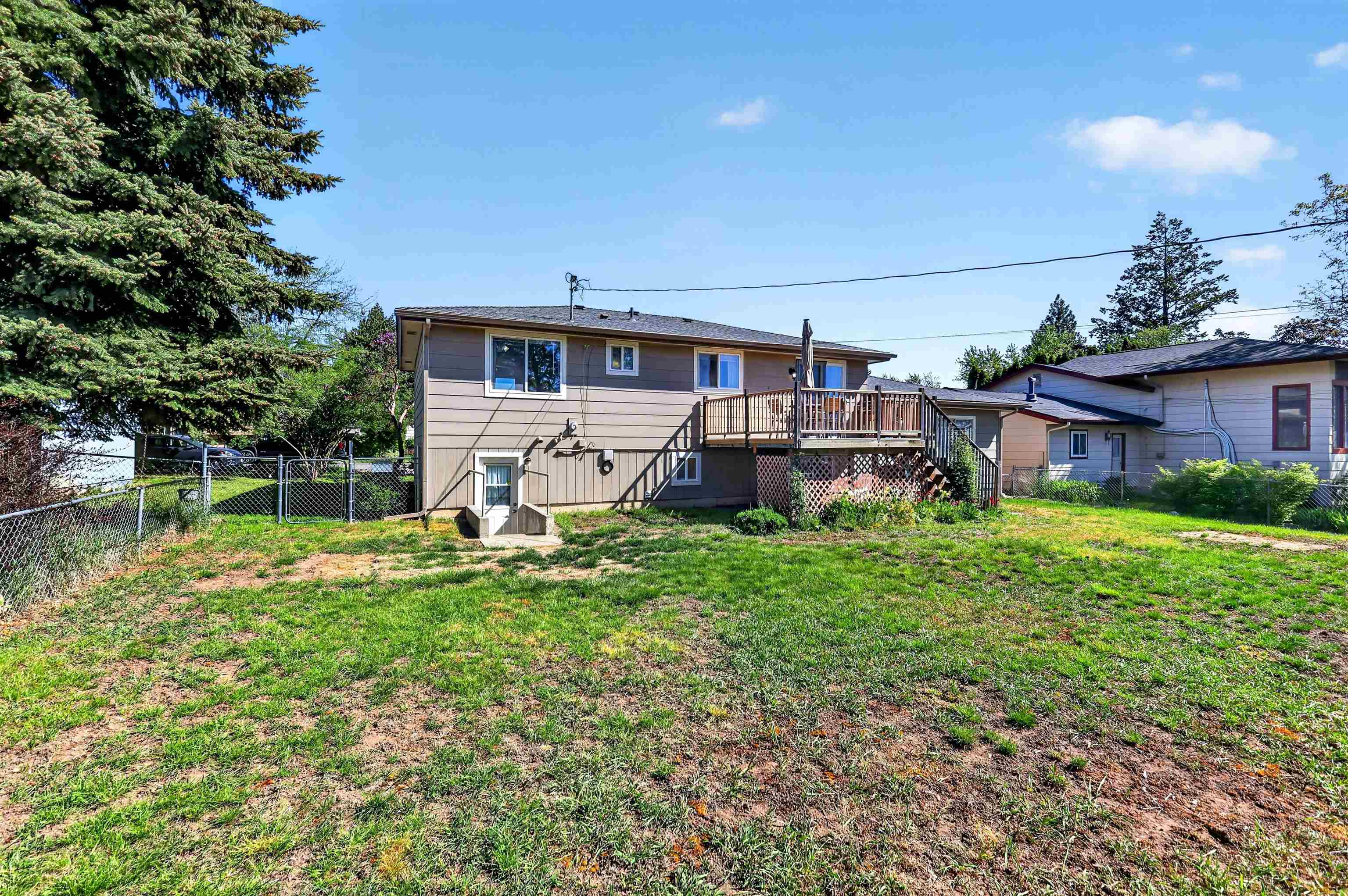 809 Villard St - Photo 36