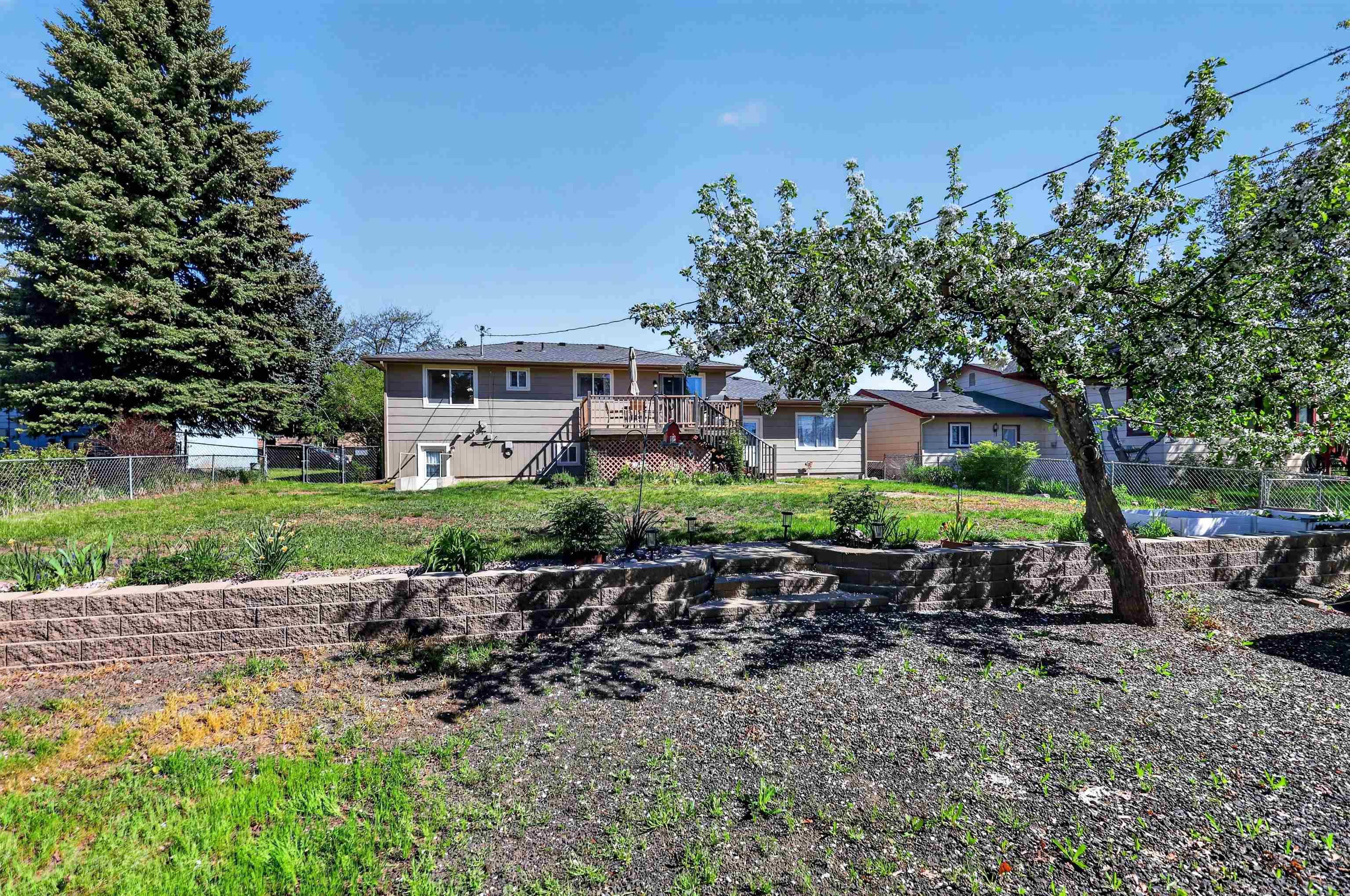 809 Villard St - Photo 40