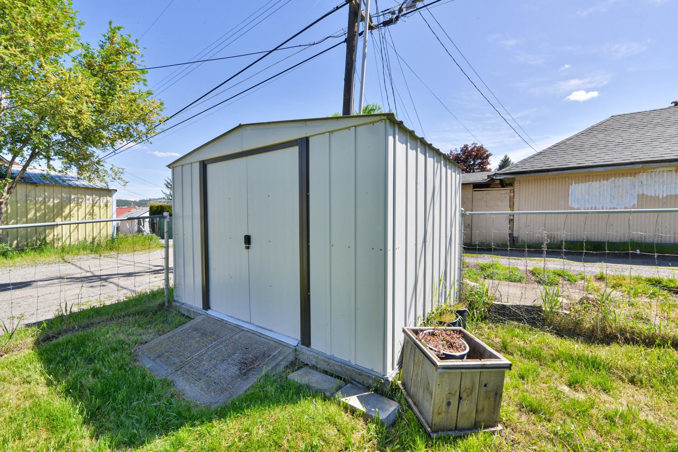 2814 E Everett Ave - Photo 25