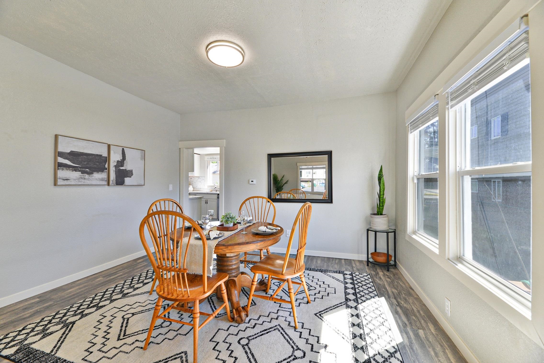 2814 E Everett Ave - Photo 9