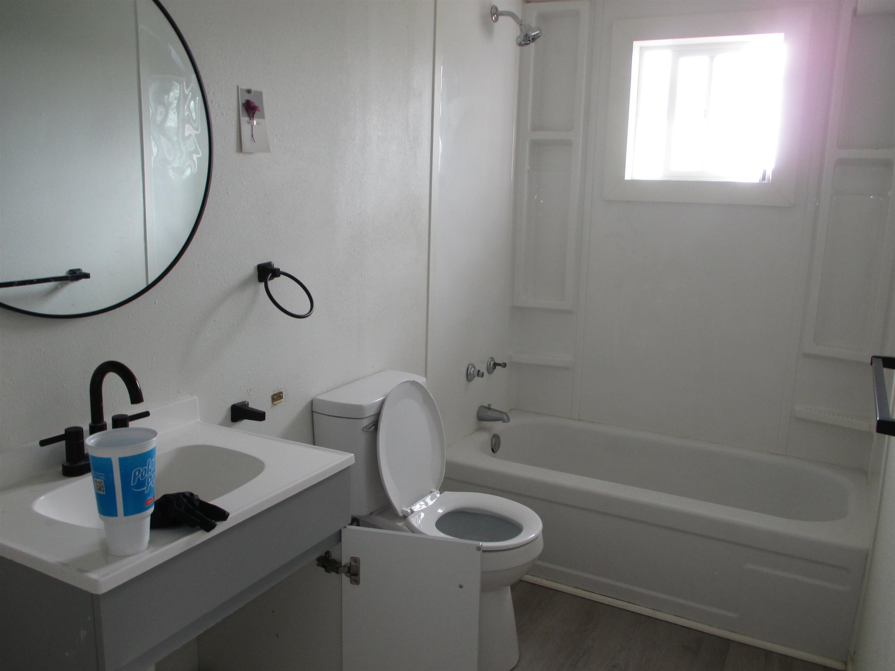 7723 W Sunset Hwy - Photo 9